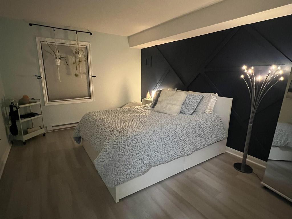 












305 51 River Lane

,
Bedford,




NS
B4A 3Y8

