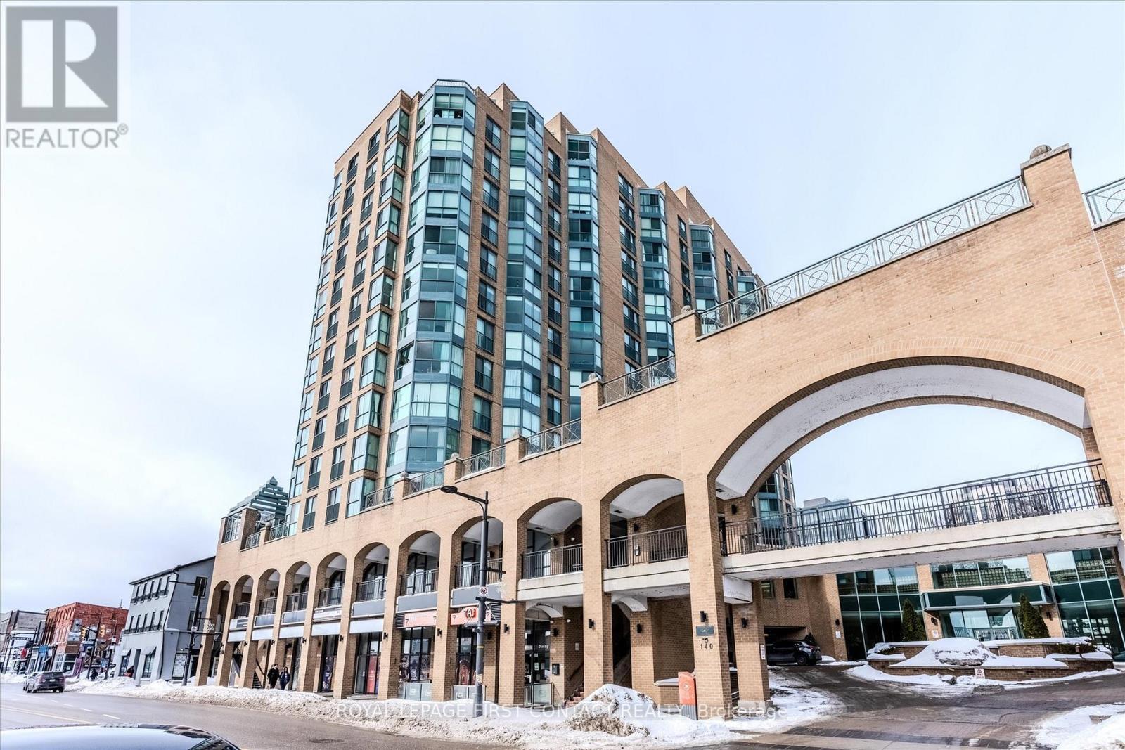 












808 - 140 DUNLOP STREET E

,
Barrie,




Ontario
L4M6H9

