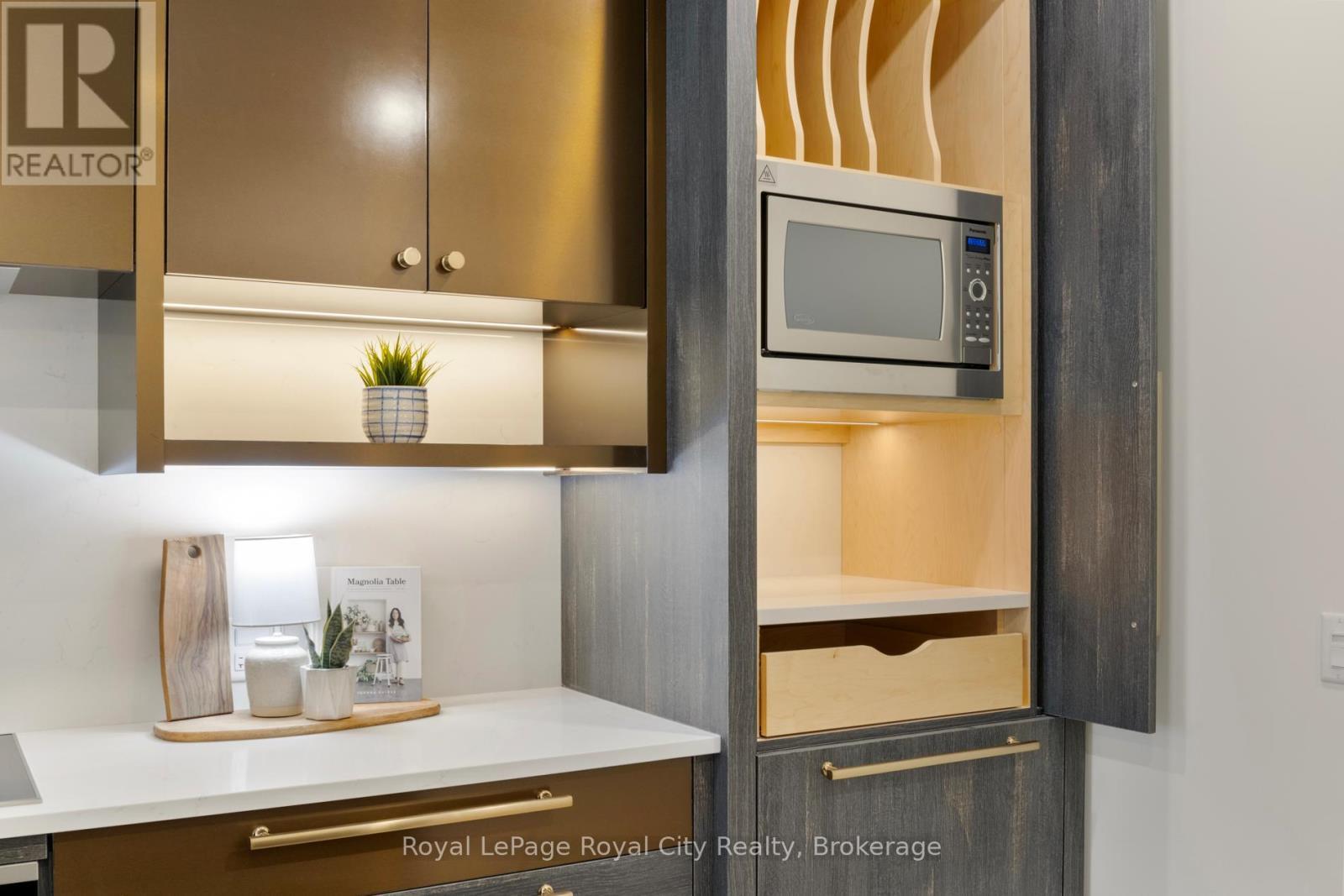 












35 - 6523 WELLINGTON 7 ROAD

,
Centre Wellington (Elora/Salem),




Ontario
N0B1S0

