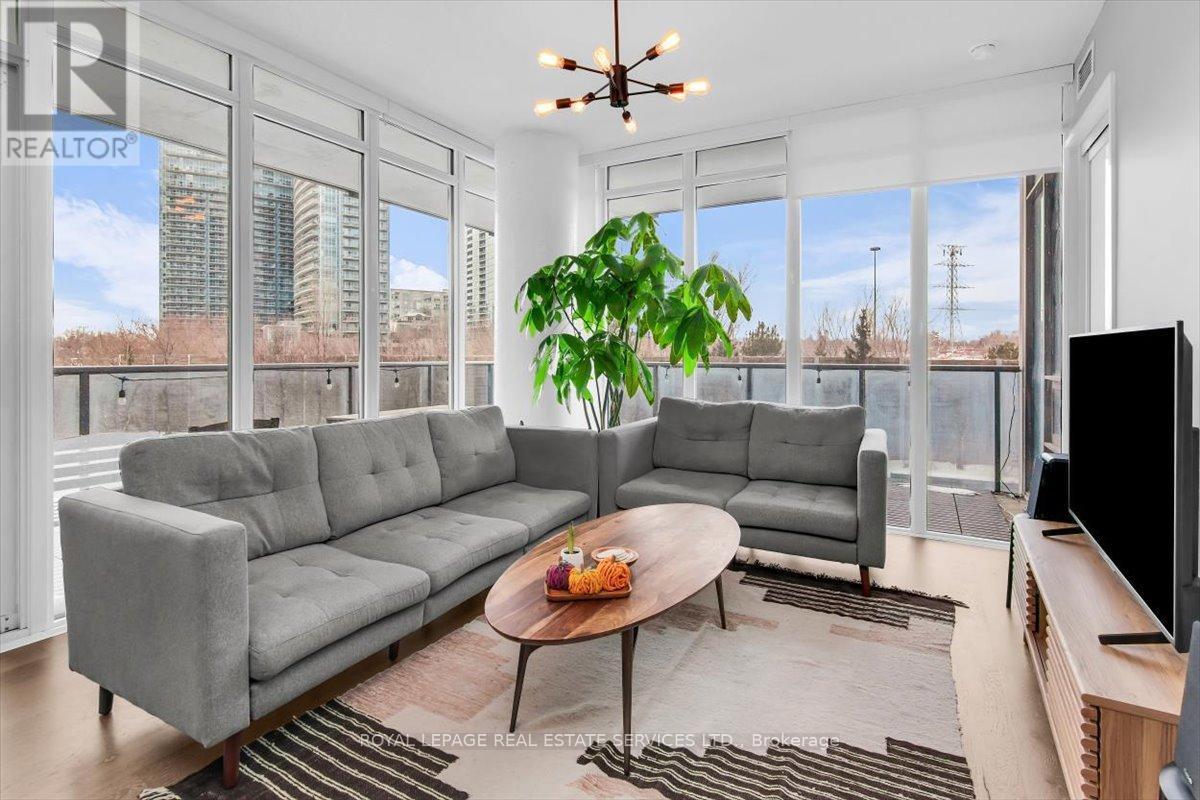 












316 - 90 PARK LAWN ROAD

,
Toronto,




Ontario
M8Y0B6

