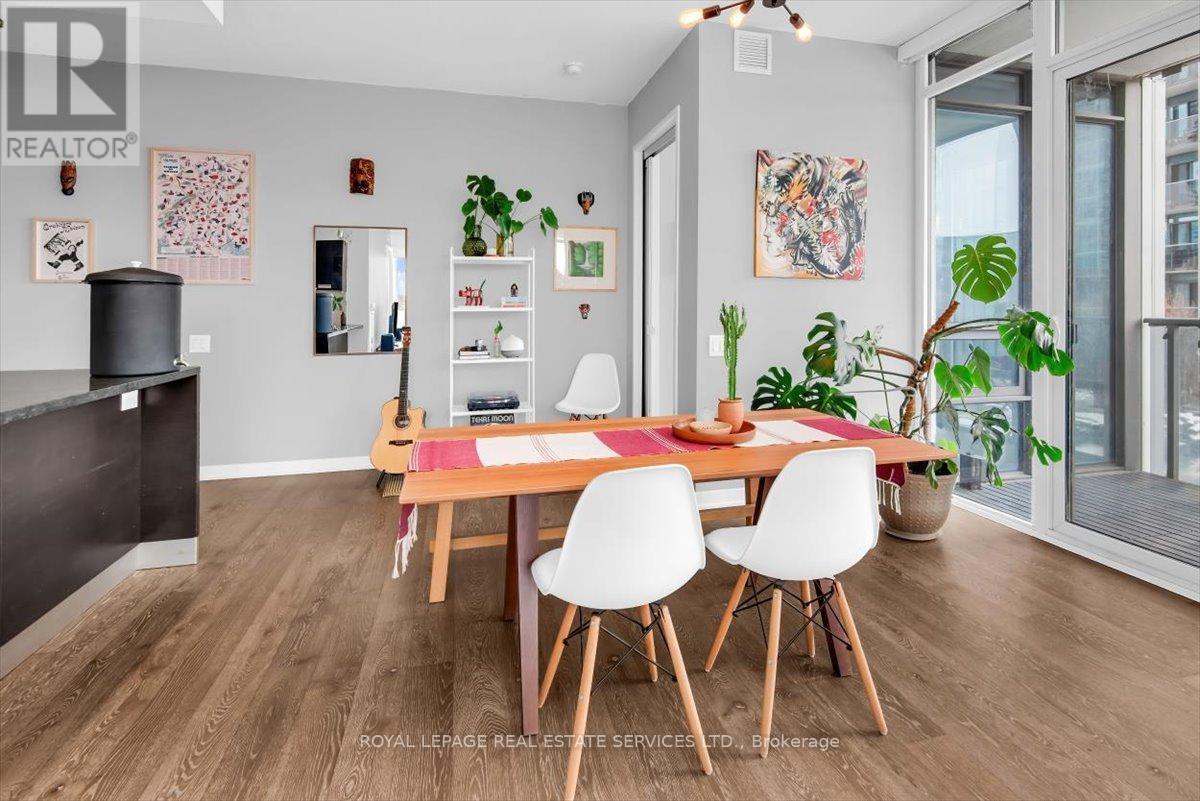 












316 - 90 PARK LAWN ROAD

,
Toronto,




Ontario
M8Y0B6

