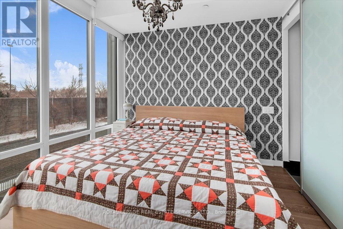 












316 - 90 PARK LAWN ROAD

,
Toronto,




Ontario
M8Y0B6

