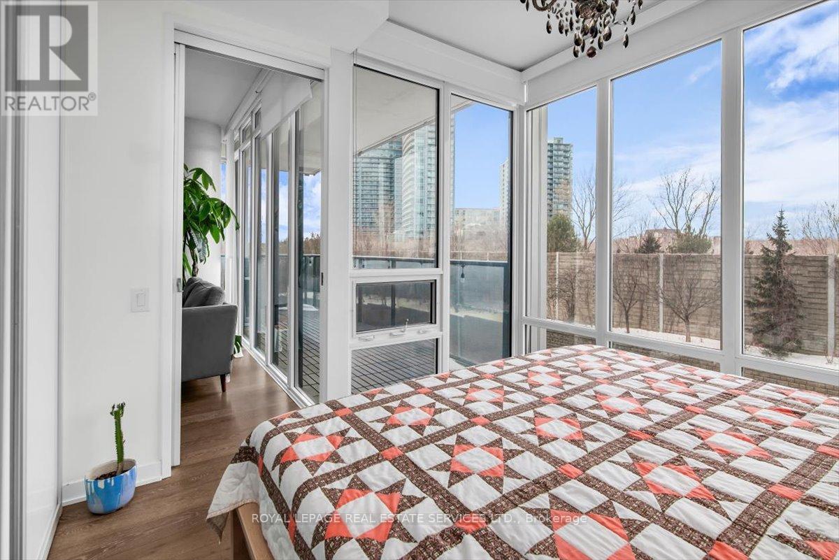 












316 - 90 PARK LAWN ROAD

,
Toronto,




Ontario
M8Y0B6

