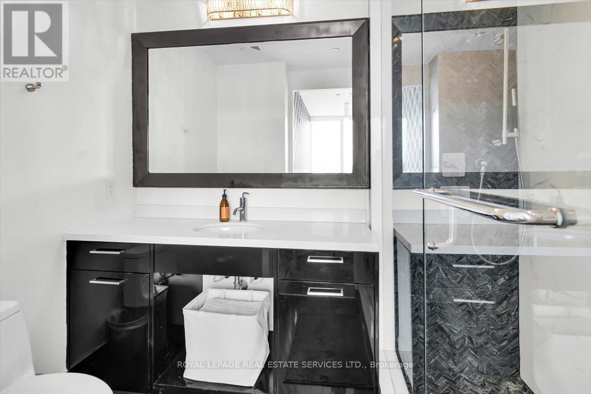 












316 - 90 PARK LAWN ROAD

,
Toronto,




Ontario
M8Y0B6

