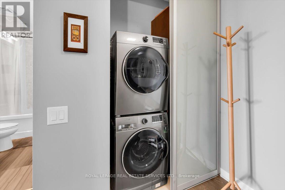 












316 - 90 PARK LAWN ROAD

,
Toronto,




Ontario
M8Y0B6

