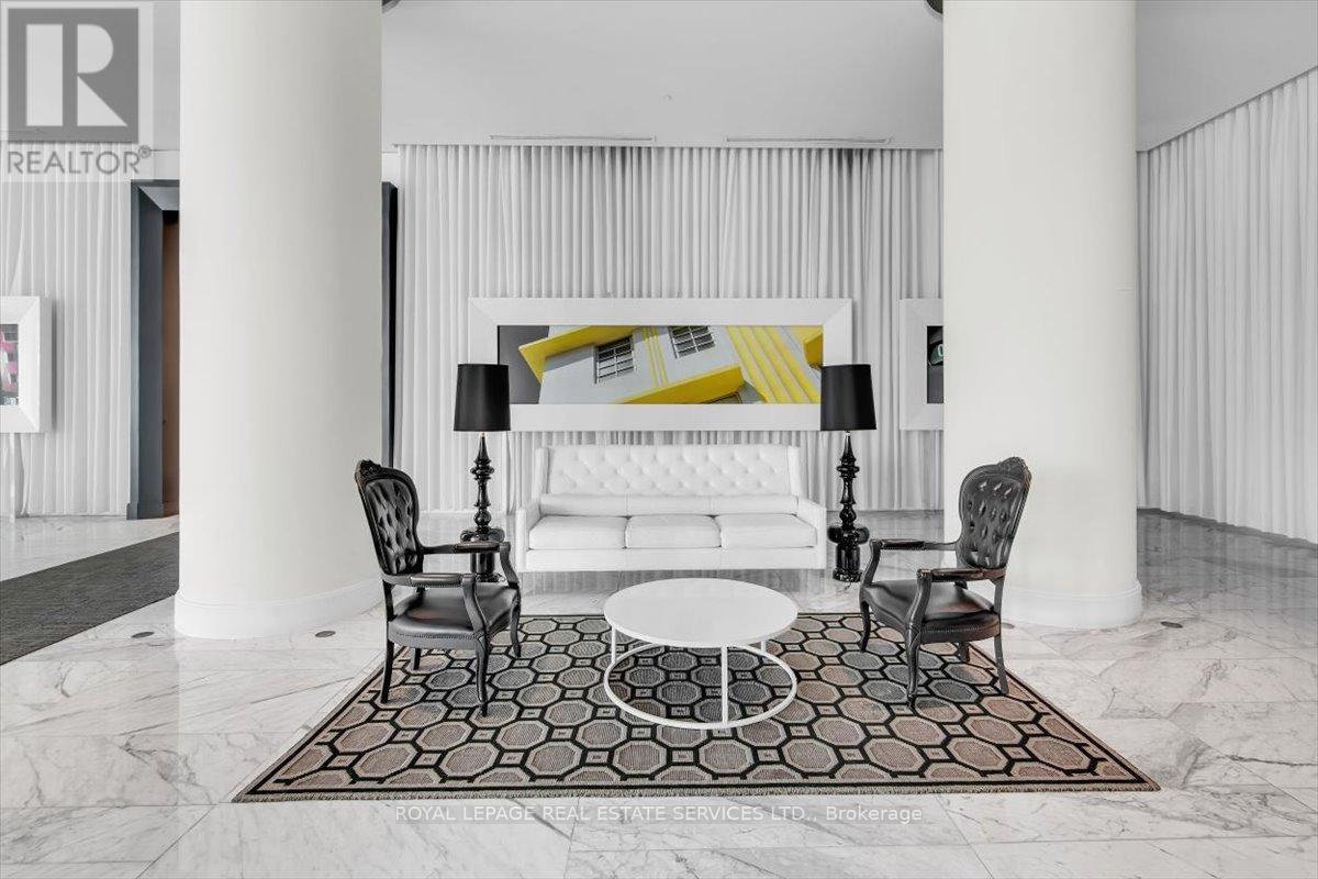 












316 - 90 PARK LAWN ROAD

,
Toronto,




Ontario
M8Y0B6

