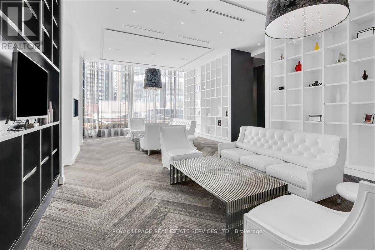 












316 - 90 PARK LAWN ROAD

,
Toronto,




Ontario
M8Y0B6

