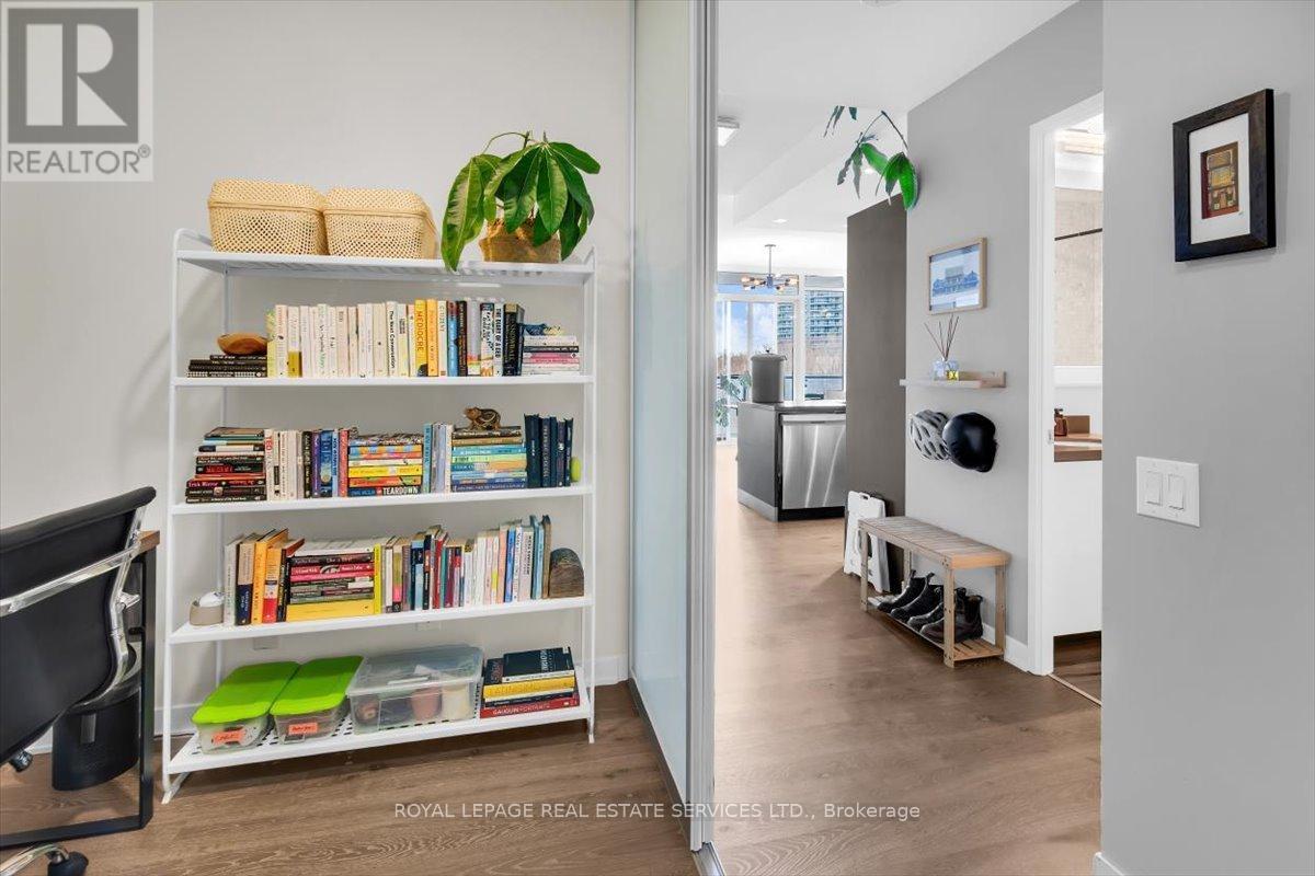 












316 - 90 PARK LAWN ROAD

,
Toronto,




Ontario
M8Y0B6

