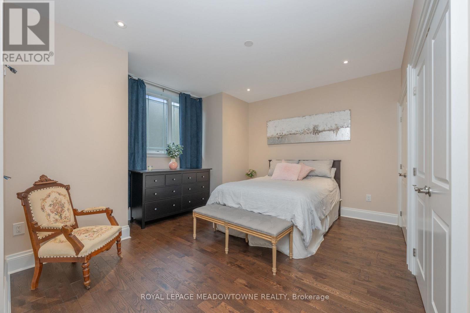 












6752 CONCESSION 2

,
Puslinch,




Ontario
N3C2V4

