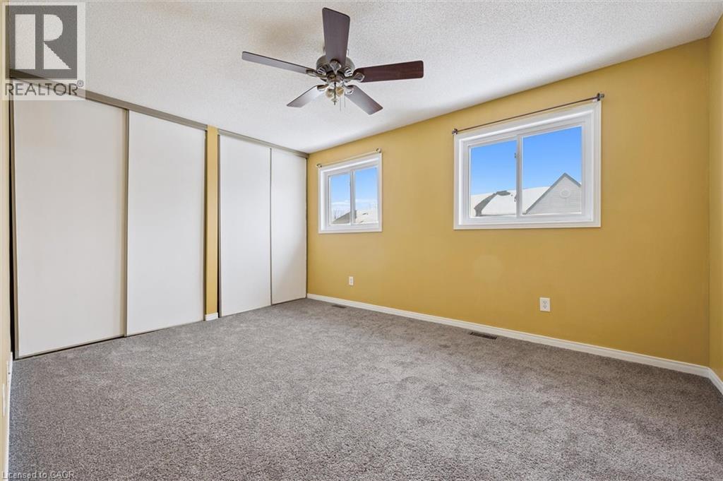 












589 BEECHWOOD Drive Unit# 43

,
Waterloo,




Ontario
N2T2K9

