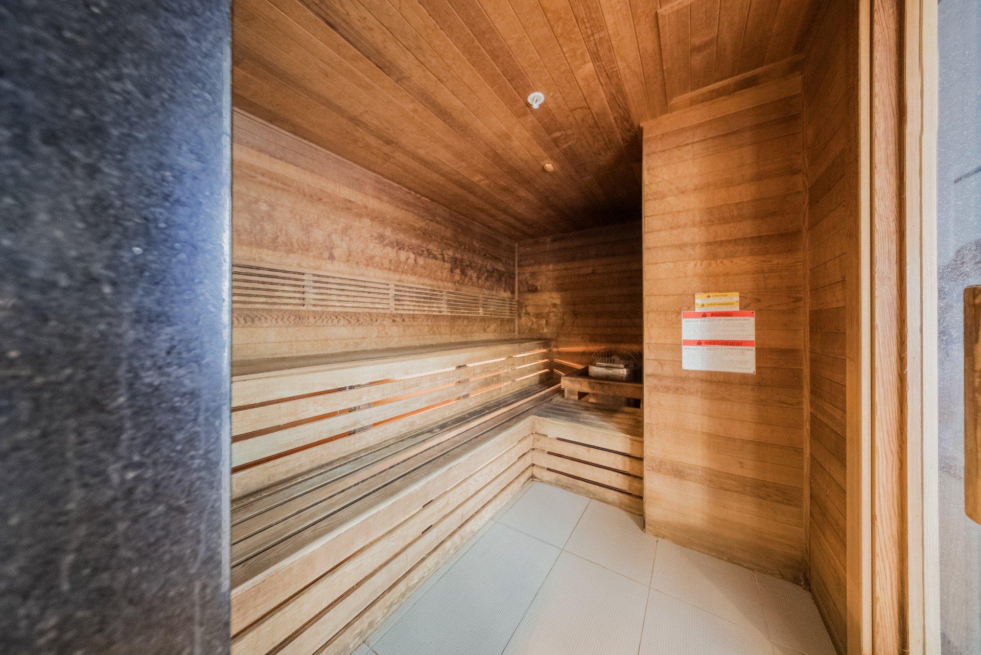 









738


Rue St-Paul O.

, 912,
Montréal (Ville-Marie),




QC
H3C0N5

