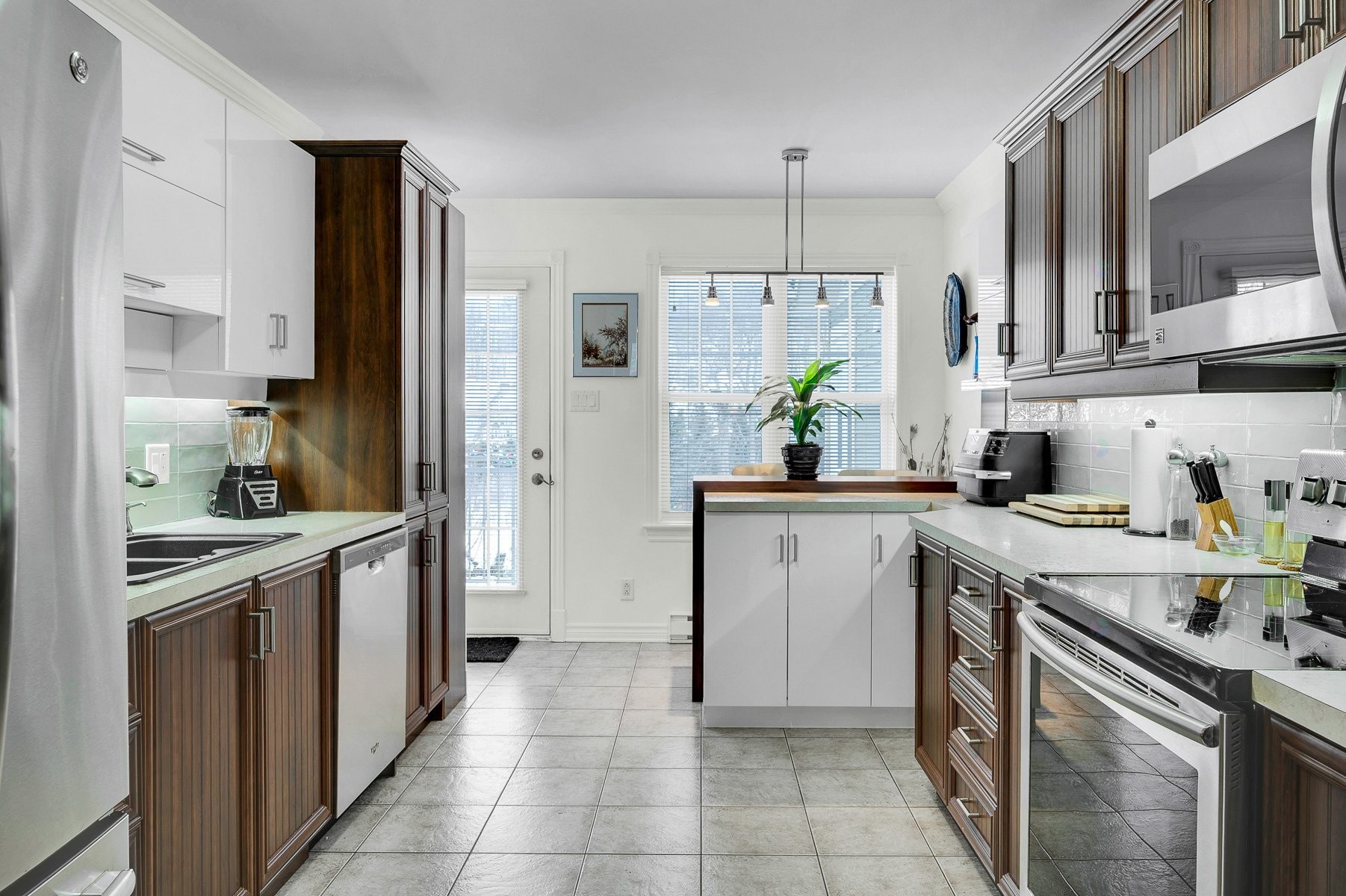 









420


Ch. des Cormiers

, 6,
Piedmont,




QC
J0R1K0

