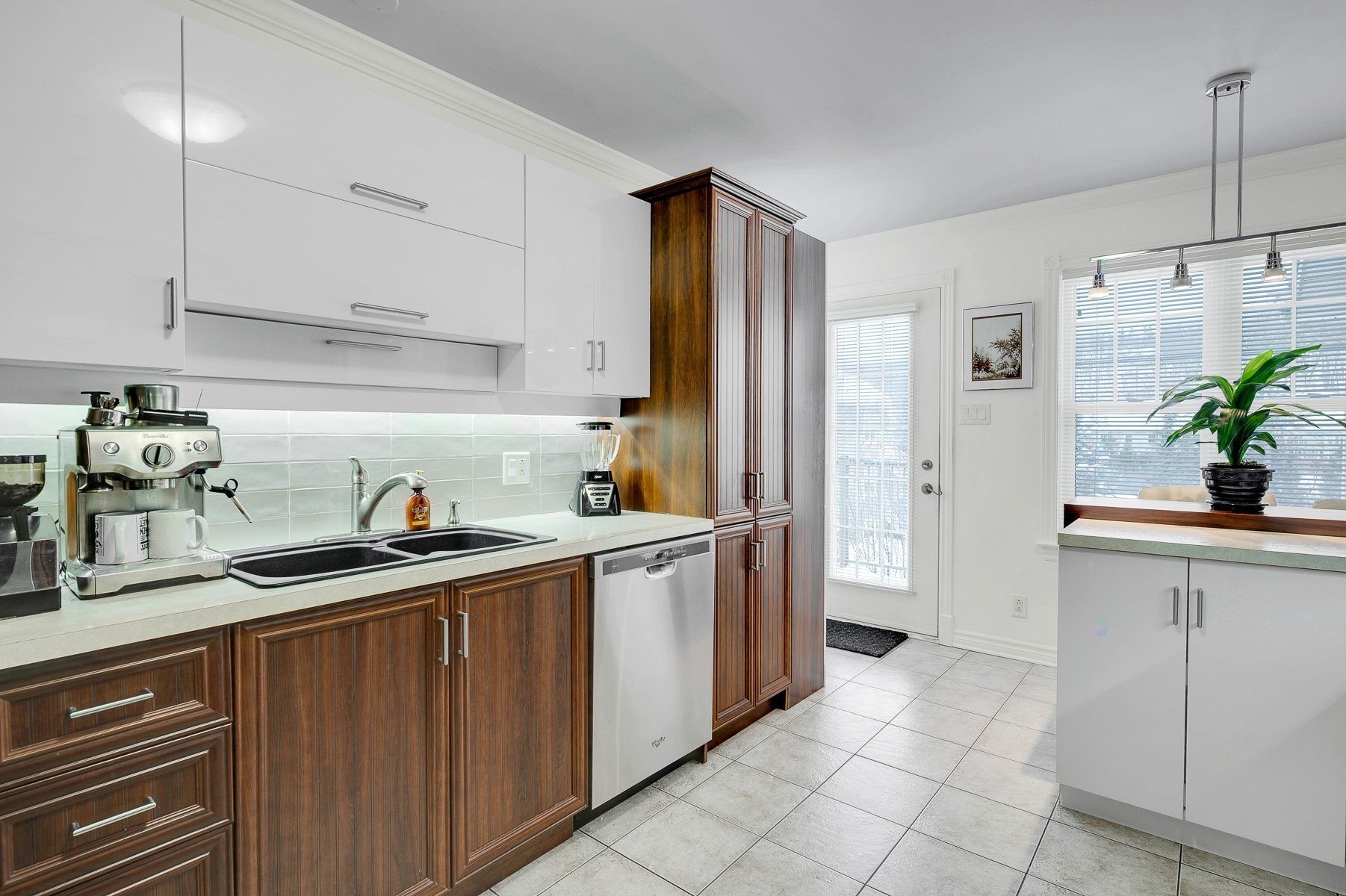 









420


Ch. des Cormiers

, 6,
Piedmont,




QC
J0R1K0

