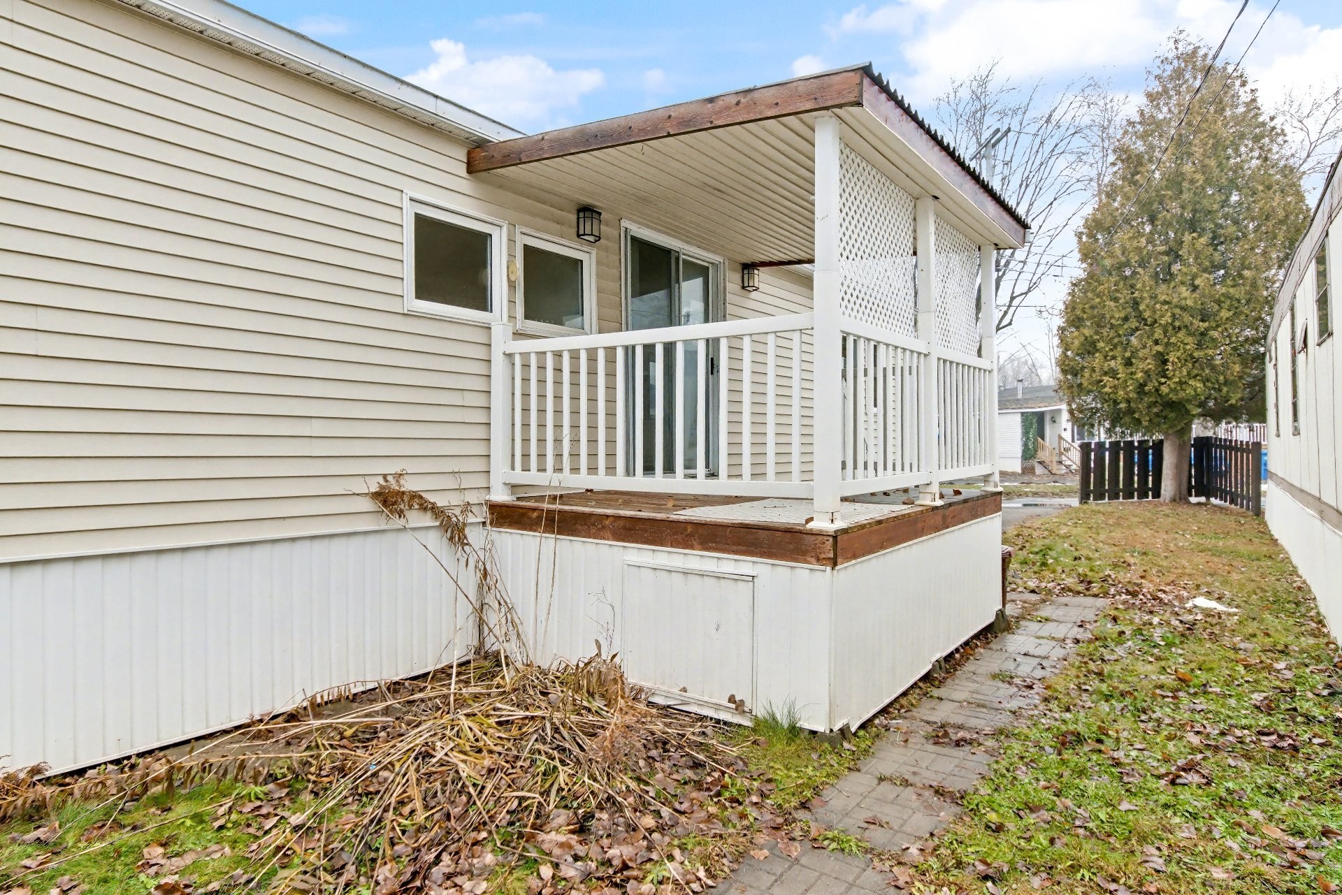 









3950


Boul. Sir-Wilfrid-Laurier

, 144,
Longueuil (Saint-Hubert),




QC
J3Y5Y9

