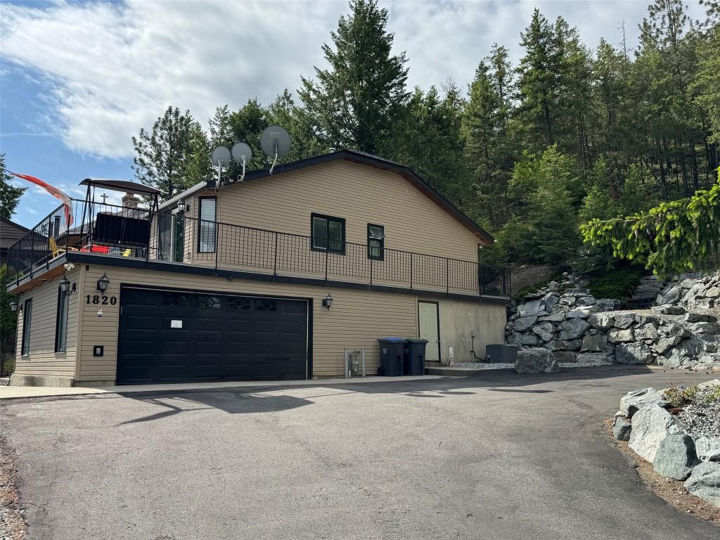 









1820


Olympus

Way,
West Kelowna,




BC
V1Z 3J1

