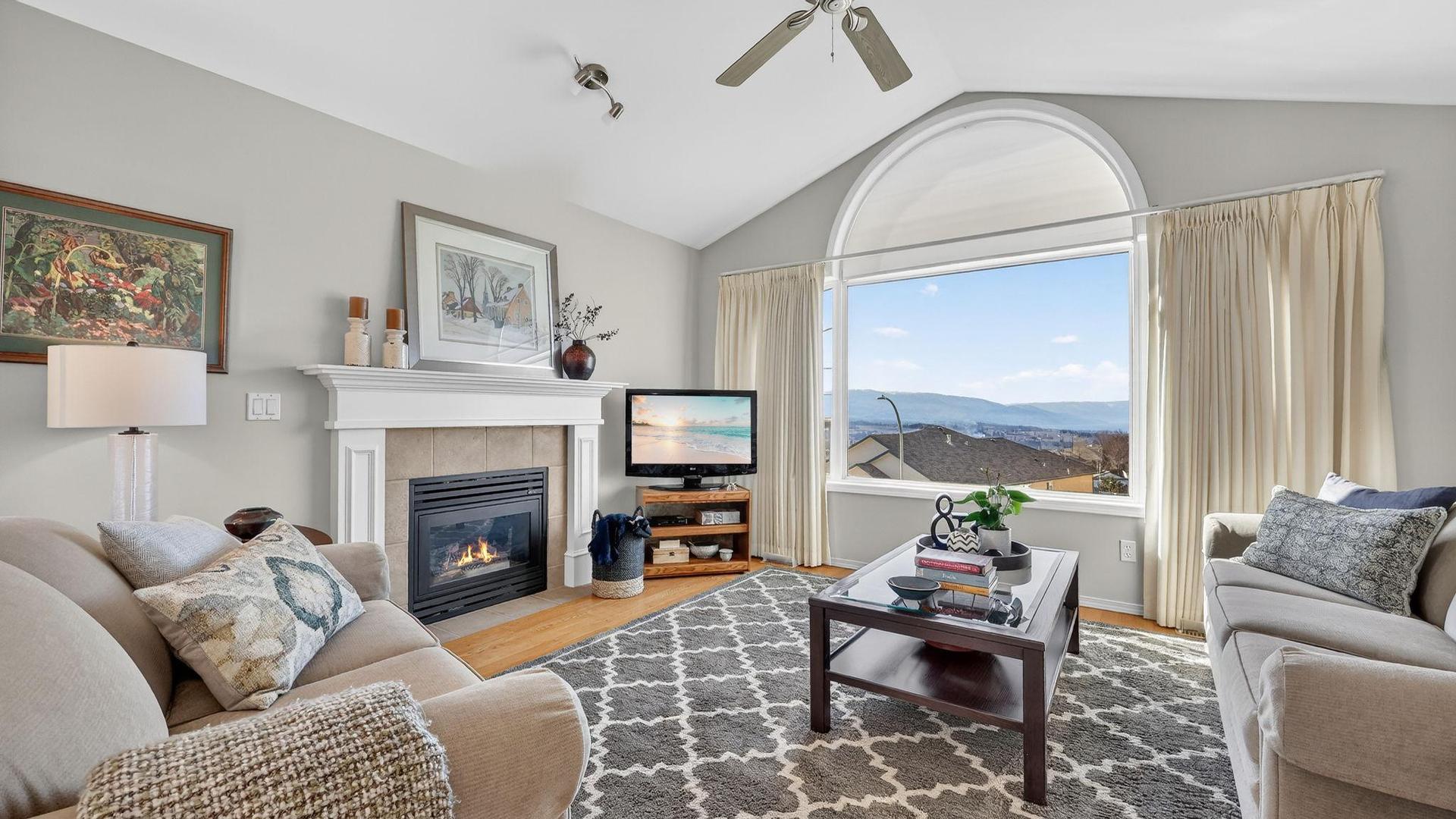 









1568


Longley

Crescent,
Kelowna,




BC
V1P 1M9

