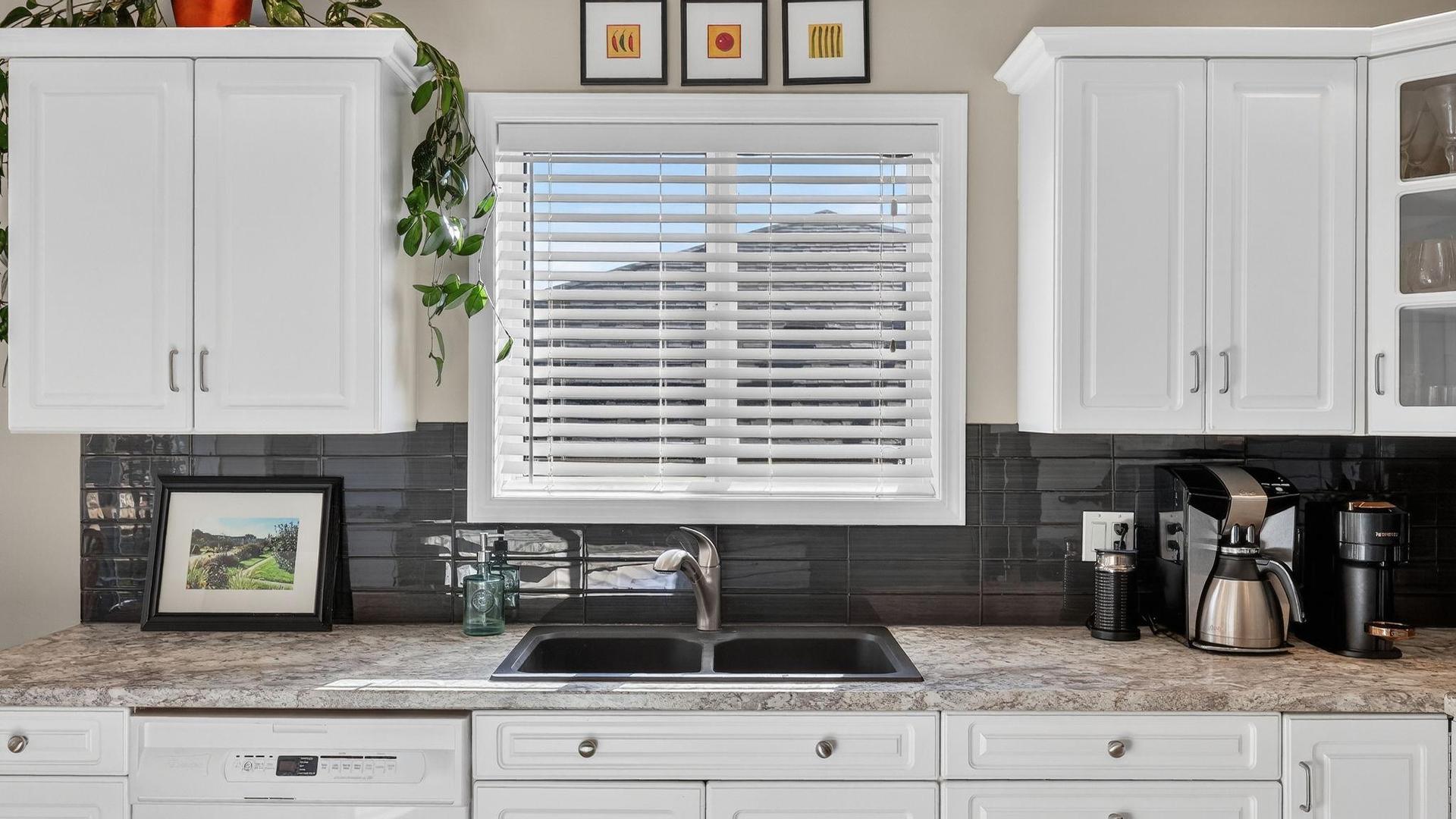 









1568


Longley

Crescent,
Kelowna,




BC
V1P 1M9

