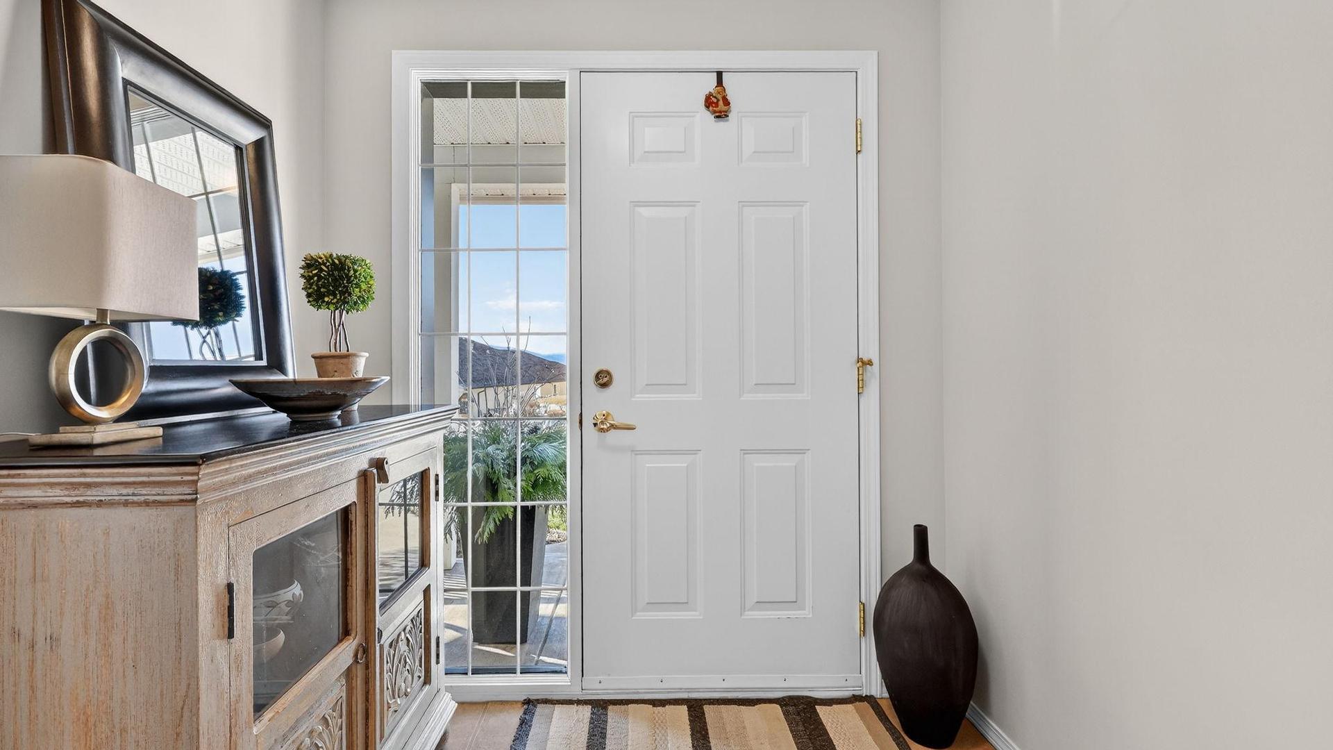 









1568


Longley

Crescent,
Kelowna,




BC
V1P 1M9

