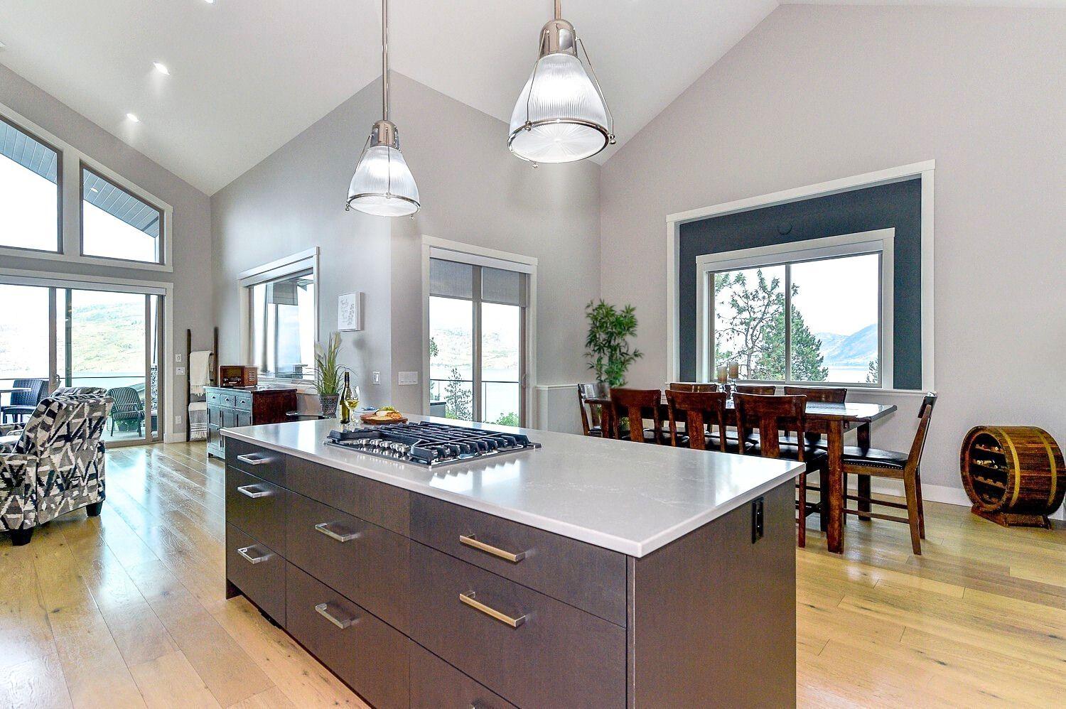 









6267


Sundstrom

Court, 1,
Peachland,




BC
V0H 1X7

