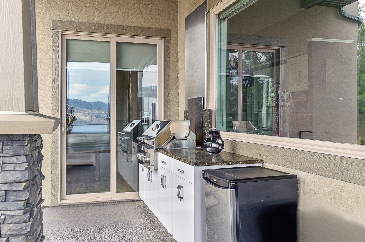 









6267


Sundstrom

Court, 1,
Peachland,




BC
V0H 1X7

