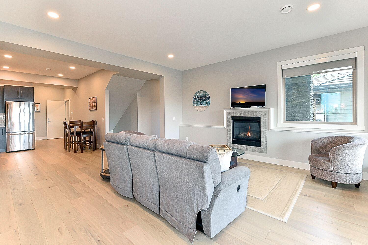 









6267


Sundstrom

Court, 1,
Peachland,




BC
V0H 1X7

