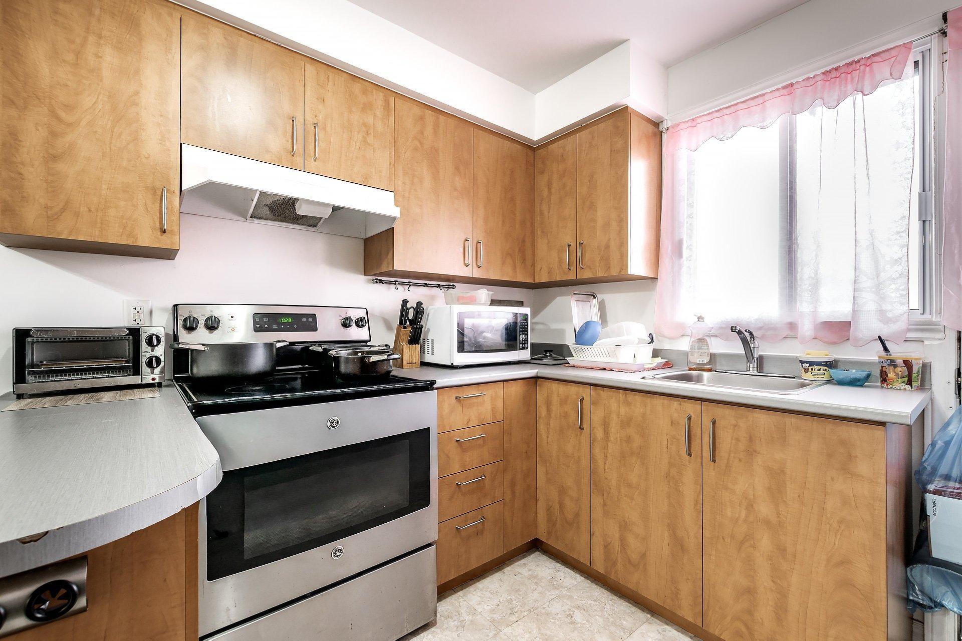 









6396


Rue Villeneuve

, 7,
Montréal (Montréal-Nord),




QC
H1G1M4

