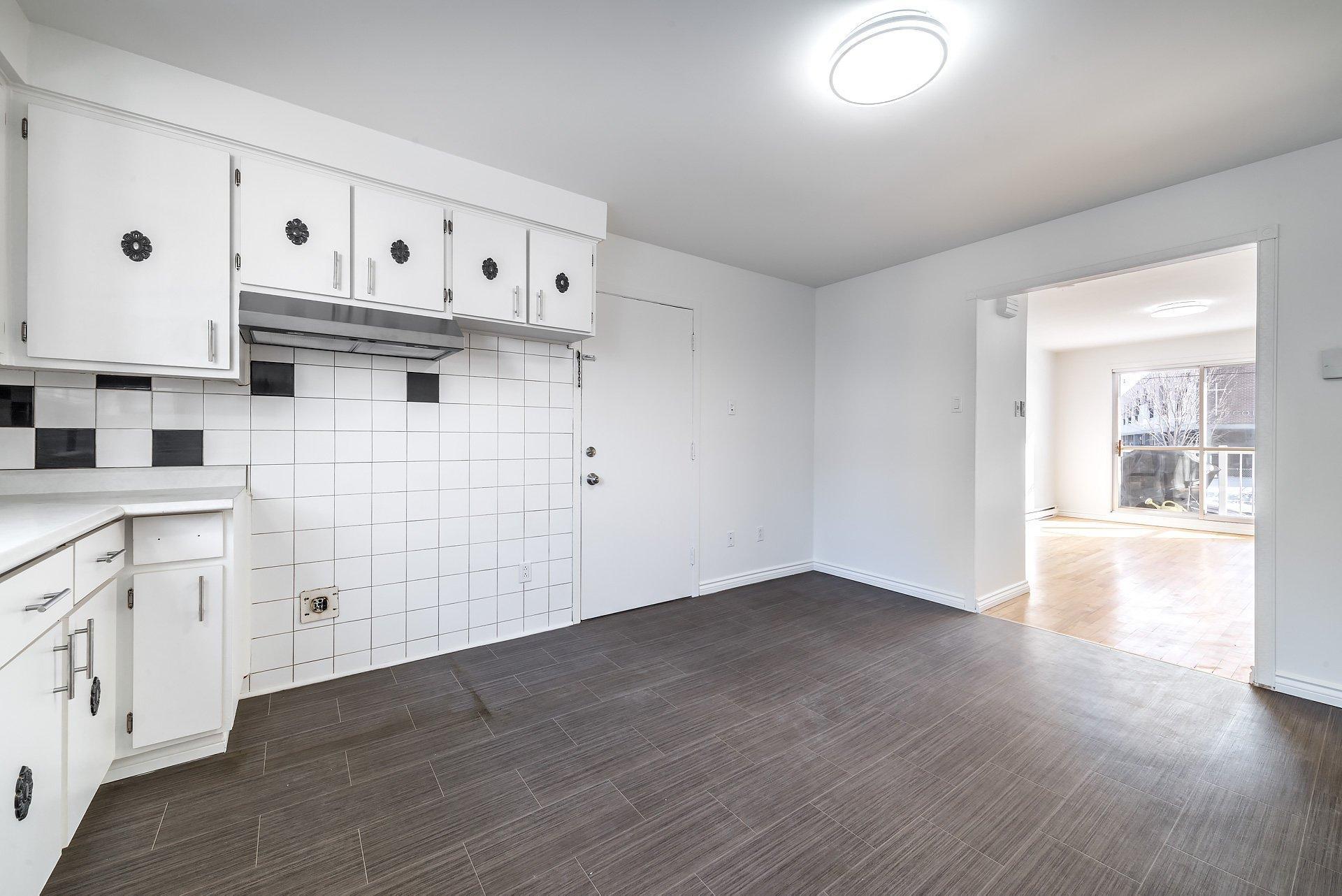 









405


Rue Lamarre

, 5,
Longueuil (Le Vieux-Longueuil),




QC
J4J1T1

