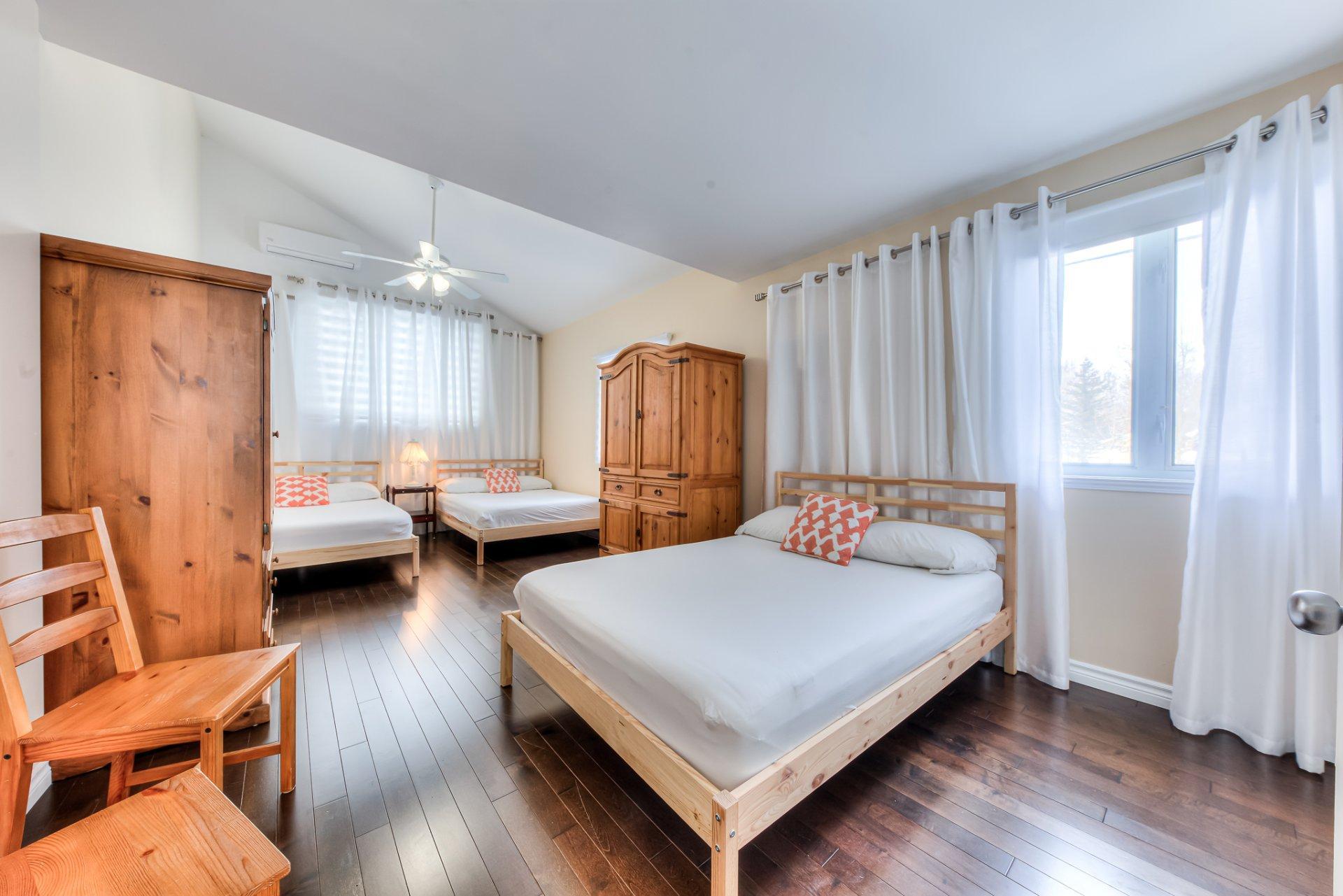 









471


Av. de Venise O.

,
Venise-en-Québec,




QC
J0J2K0

