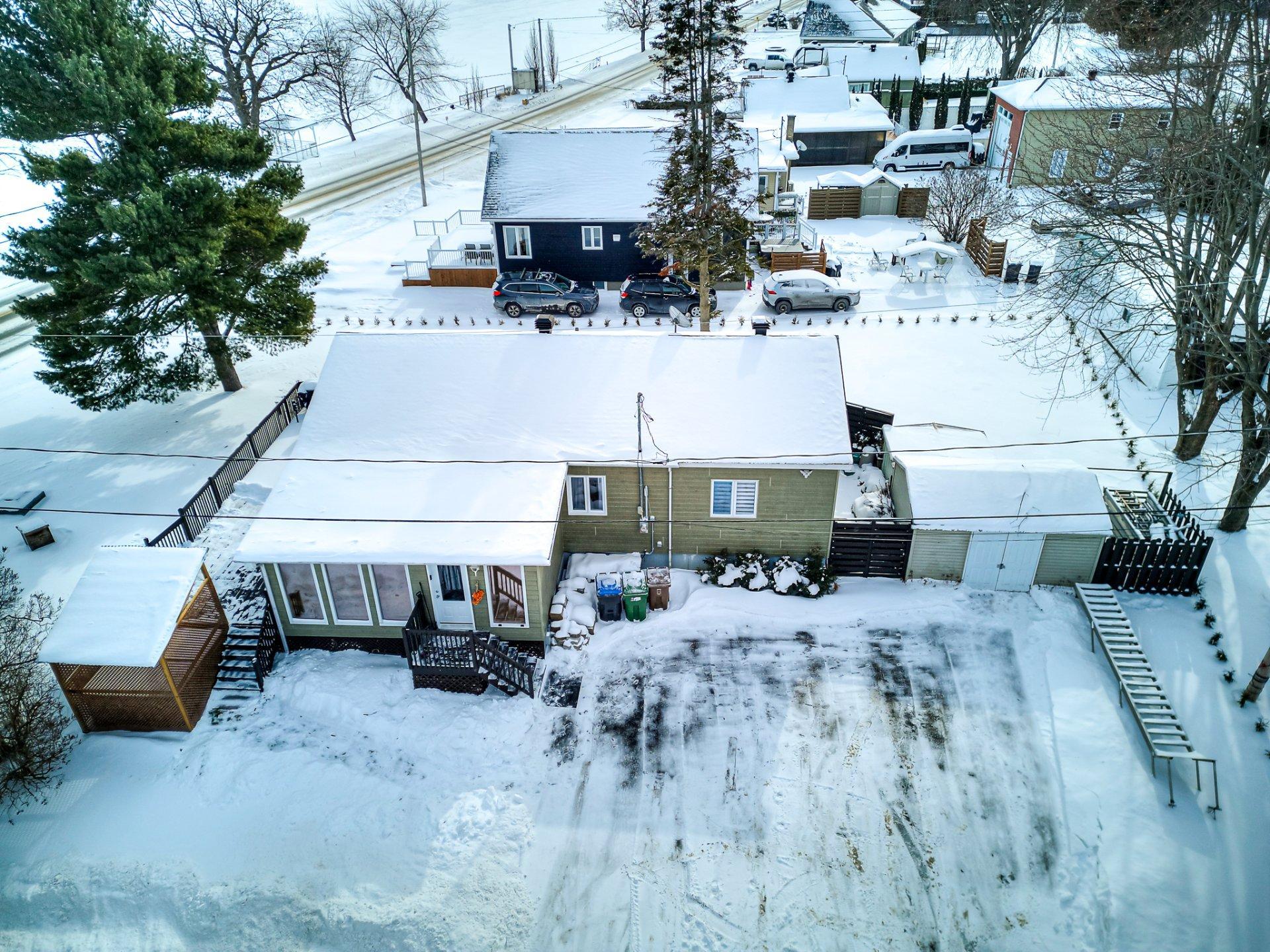 









471


Av. de Venise O.

,
Venise-en-Québec,




QC
J0J2K0

