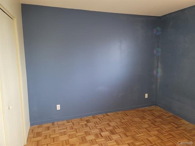 









13482


Rue Brault

,
Mirabel,




QC
J7J1S7

