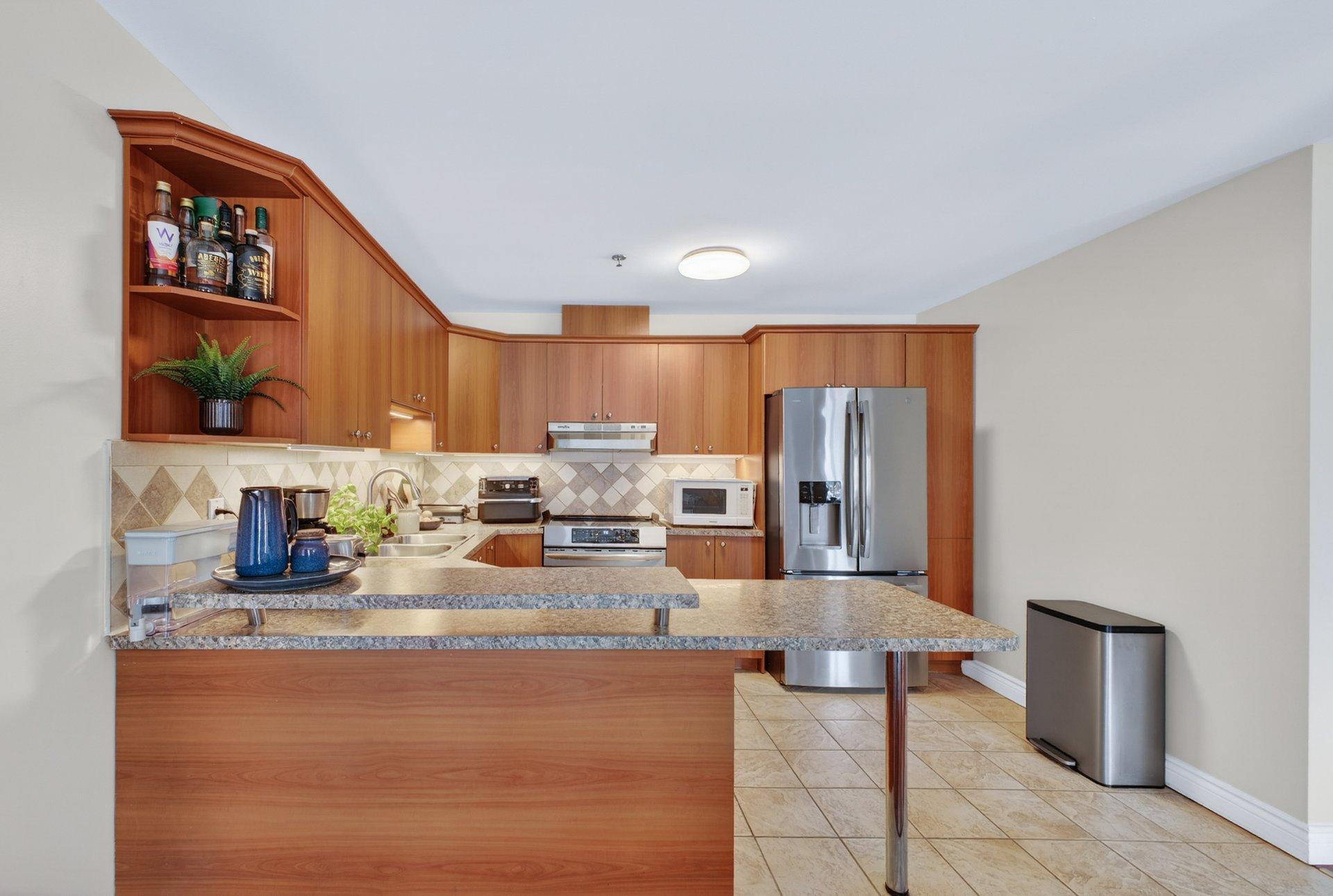 









16689


Boul. de Pierrefonds

, 201,
Montréal (Pierrefonds-Roxboro),




QC
H9H5L8

