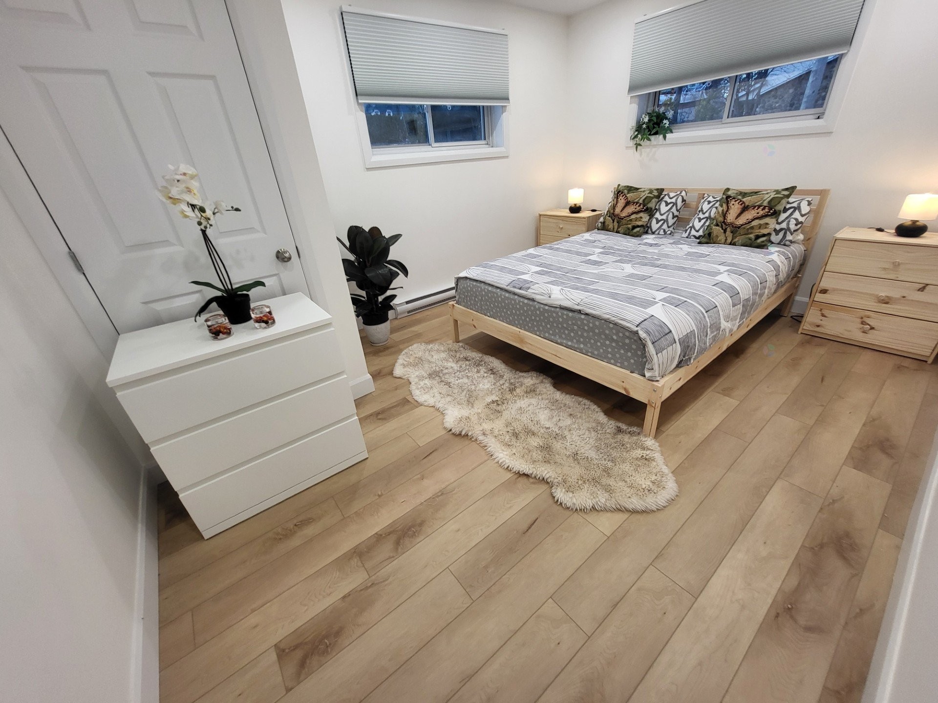 









1844


Ch. Lakeshore

,
Clarenceville,




QC
J0J1B0

