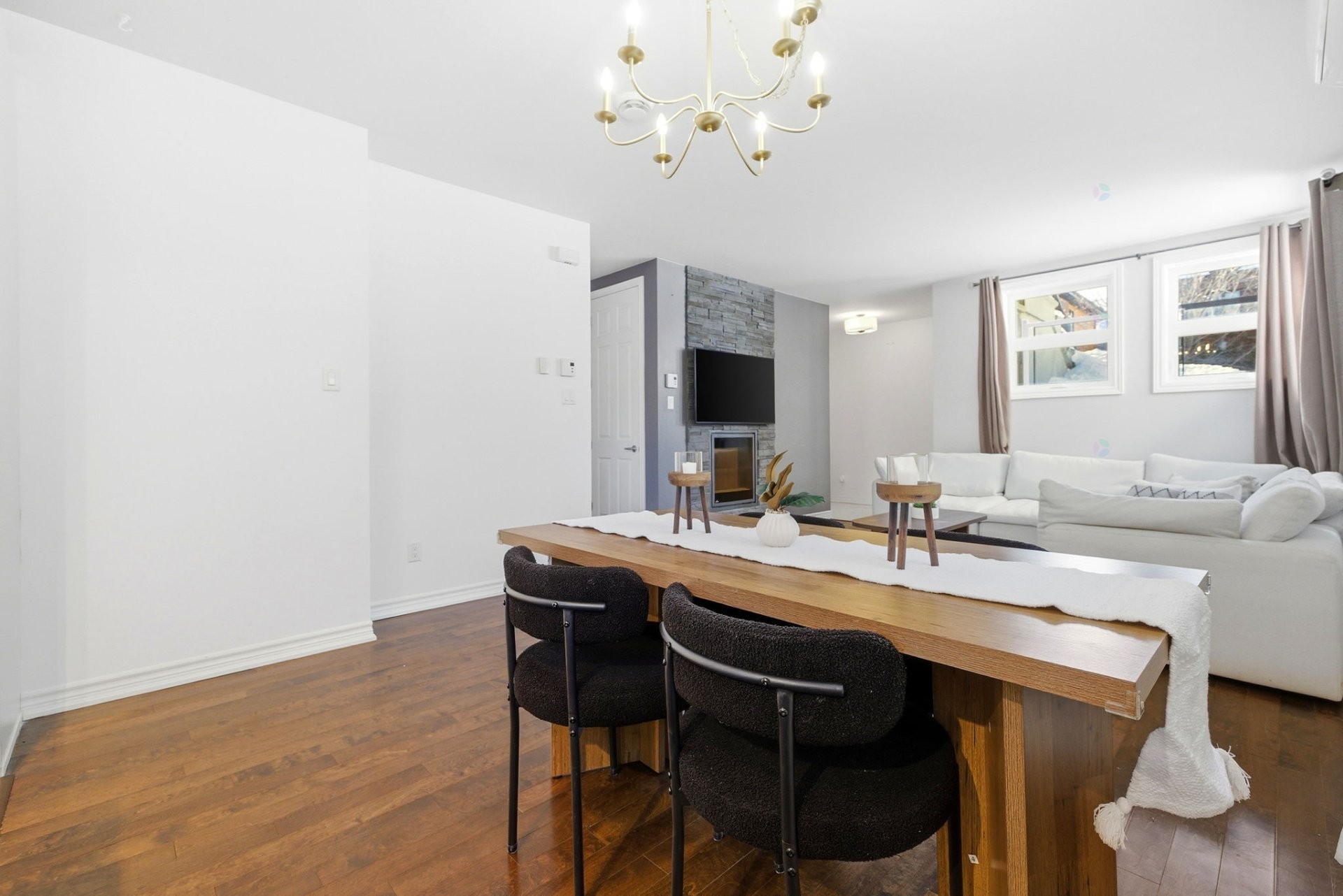 









23


Rue du Luxembourg

, A,
Gatineau (Aylmer),




QC
J9J0W5

