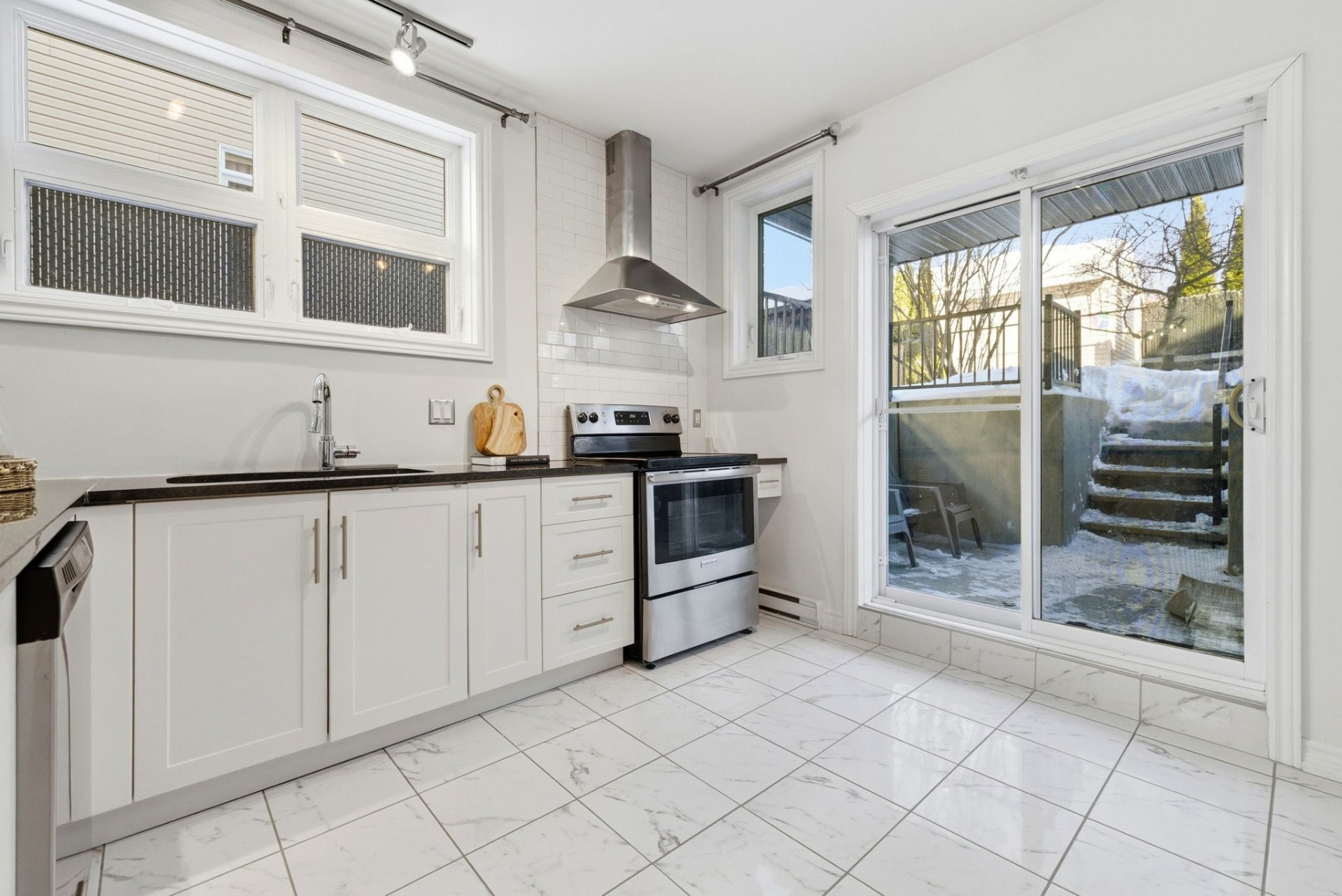 









23


Rue du Luxembourg

, A,
Gatineau (Aylmer),




QC
J9J0W5

