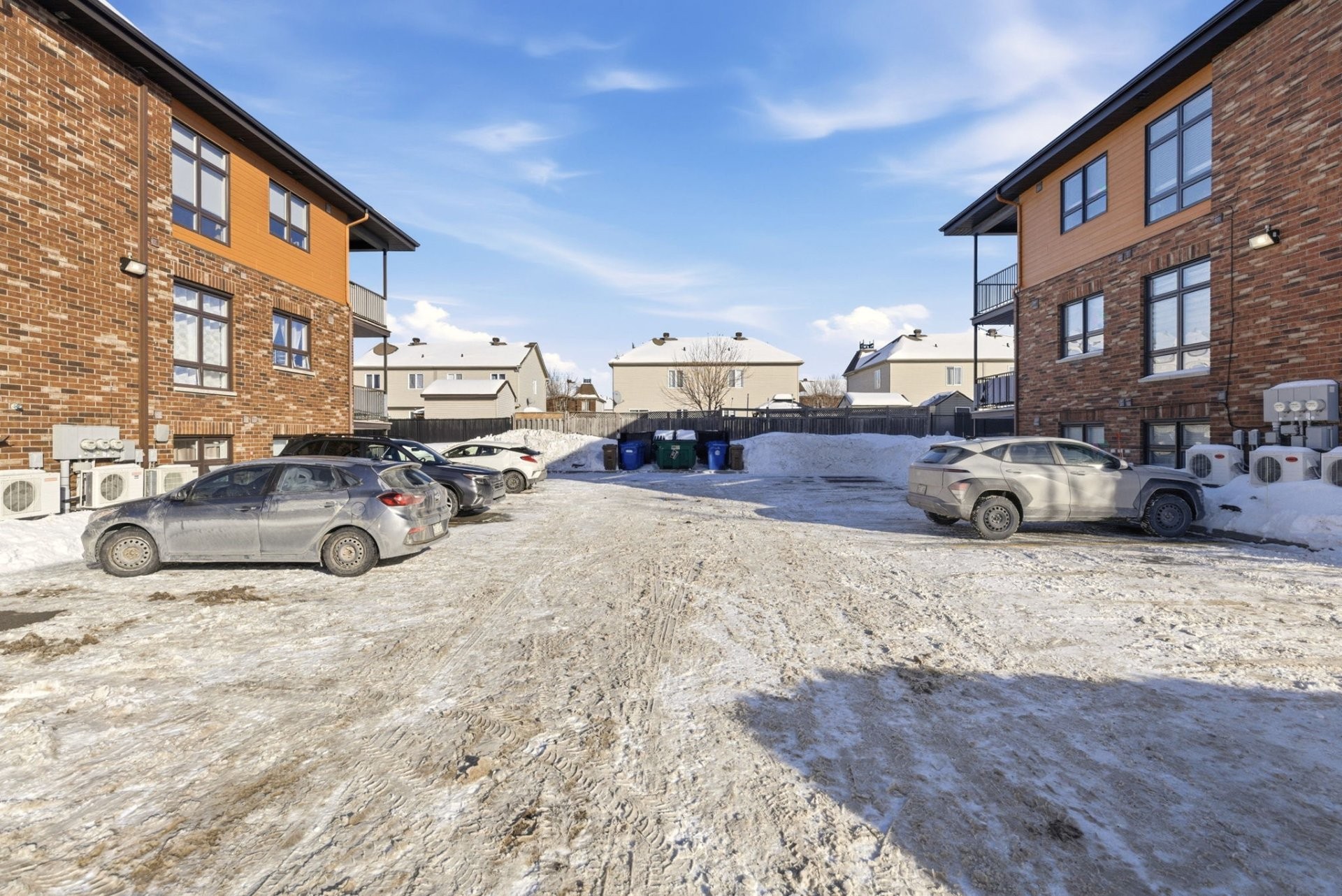 









23


Rue du Luxembourg

, A,
Gatineau (Aylmer),




QC
J9J0W5

