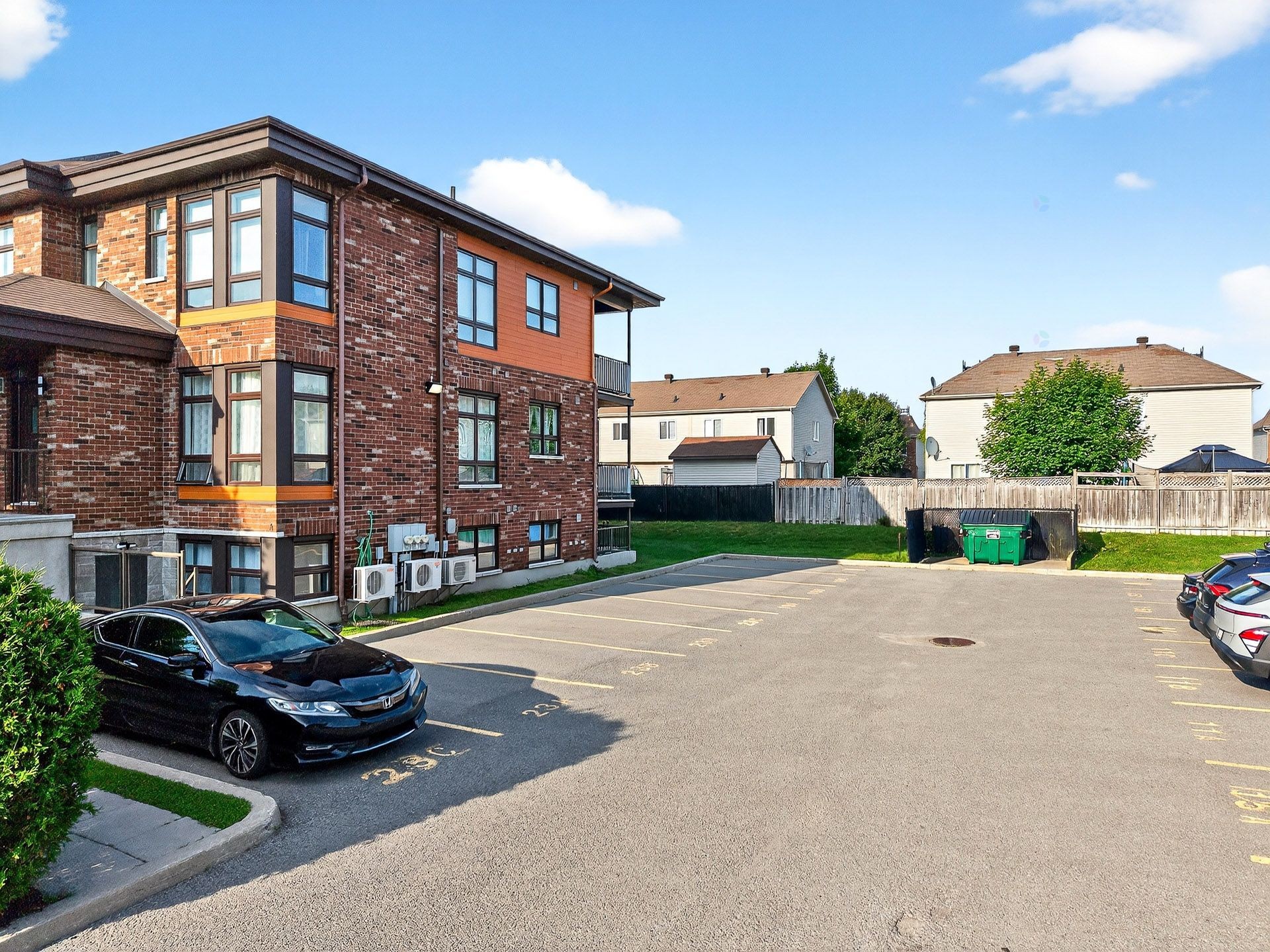 









23


Rue du Luxembourg

, A,
Gatineau (Aylmer),




QC
J9J0W5

