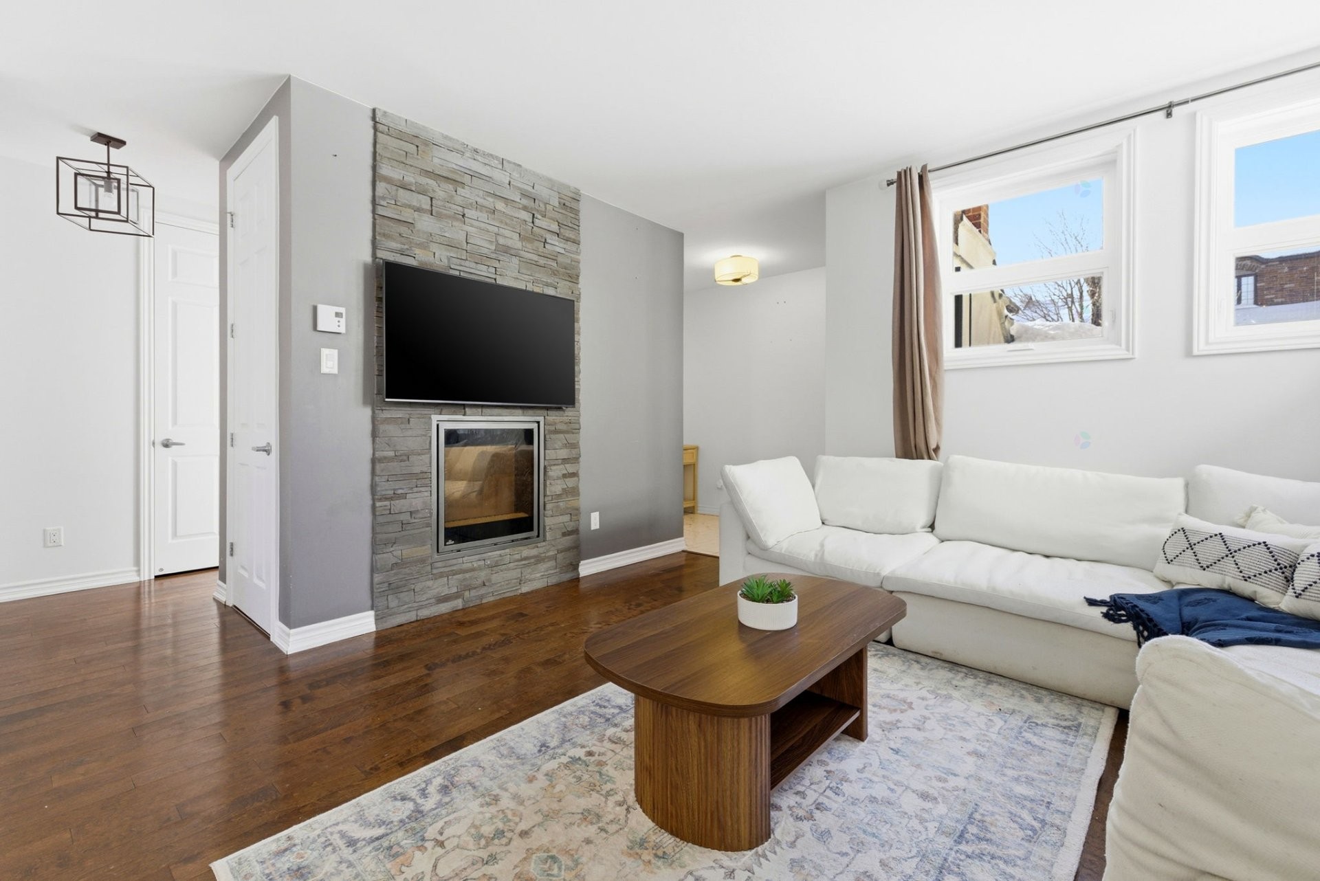 









23


Rue du Luxembourg

, A,
Gatineau (Aylmer),




QC
J9J0W5

