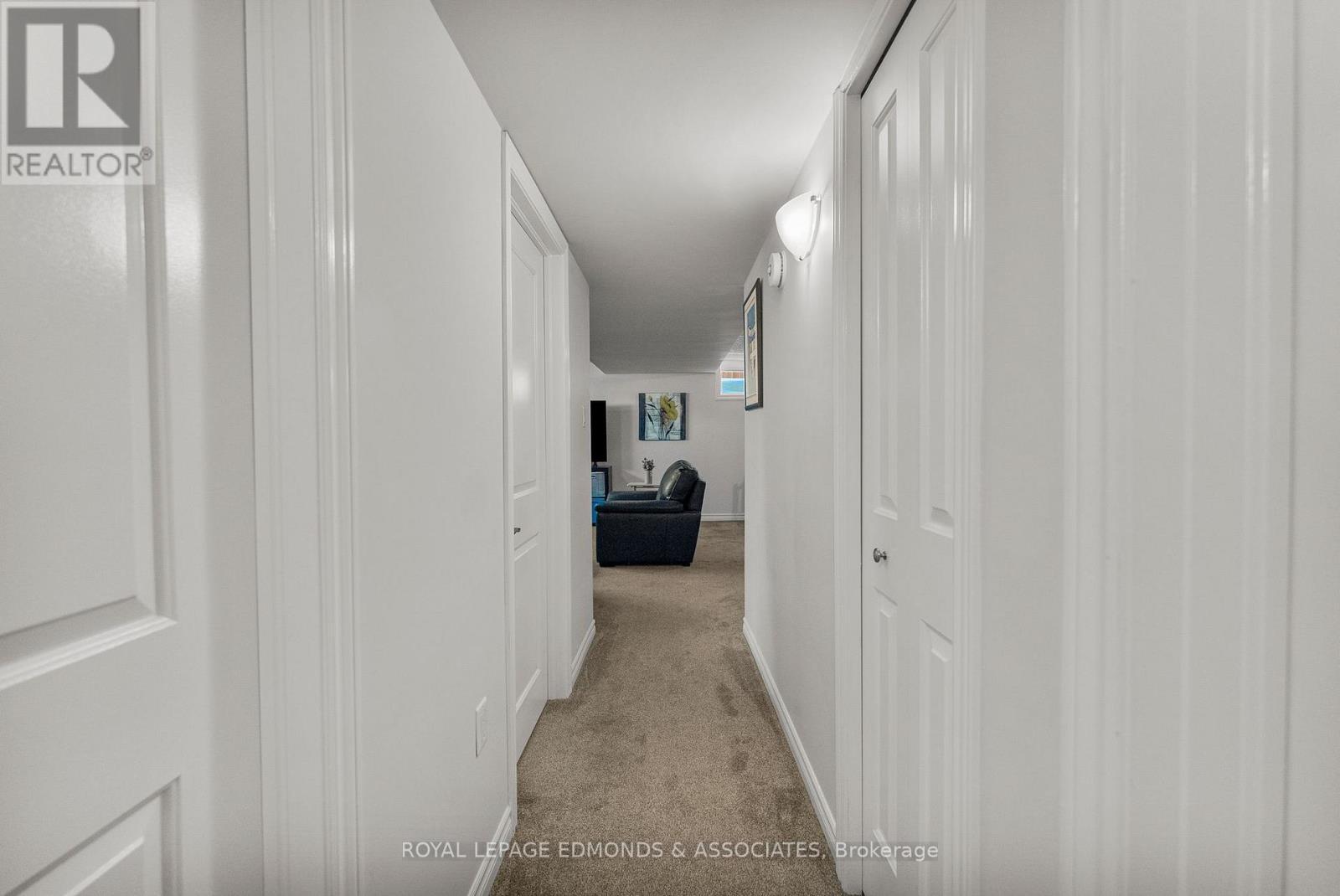 












11 TERRANCE DRIVE

,
Petawawa,




Ontario
K8H0G3

