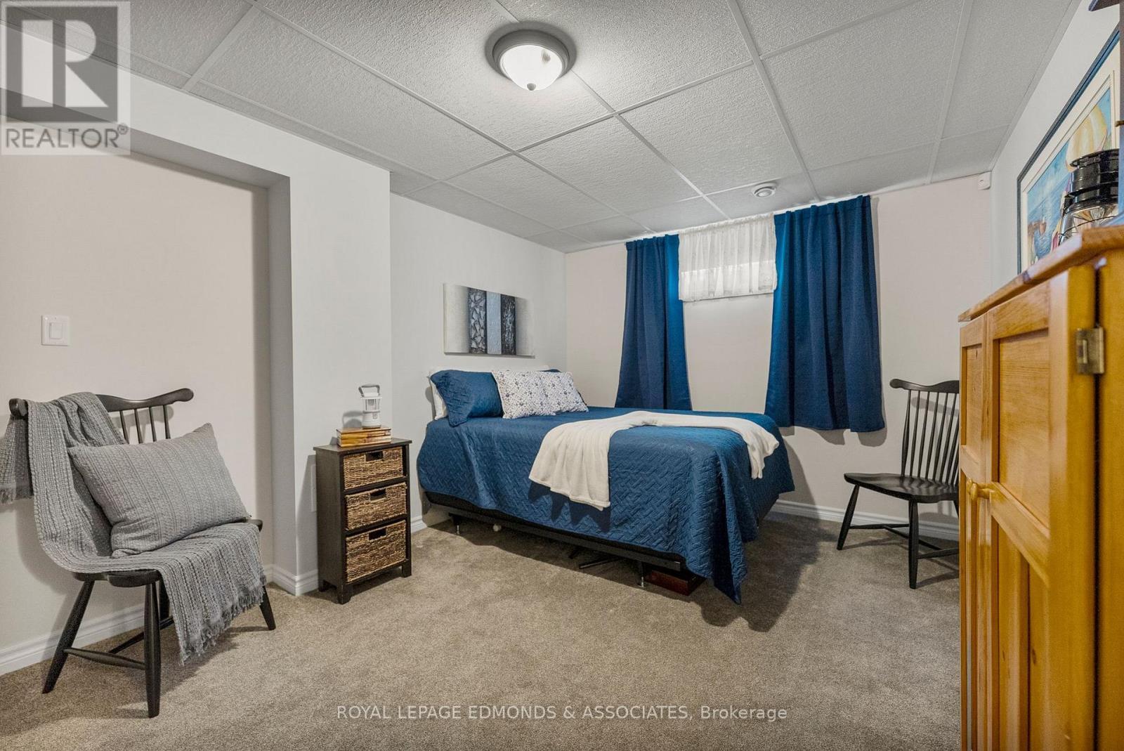 












11 TERRANCE DRIVE

,
Petawawa,




Ontario
K8H0G3

