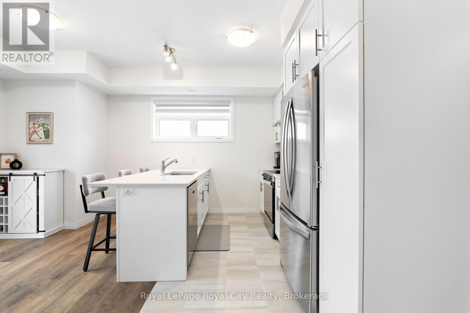 












83 THATCHER DRIVE

,
Guelph (Kortright East),




Ontario
N1L1B3

