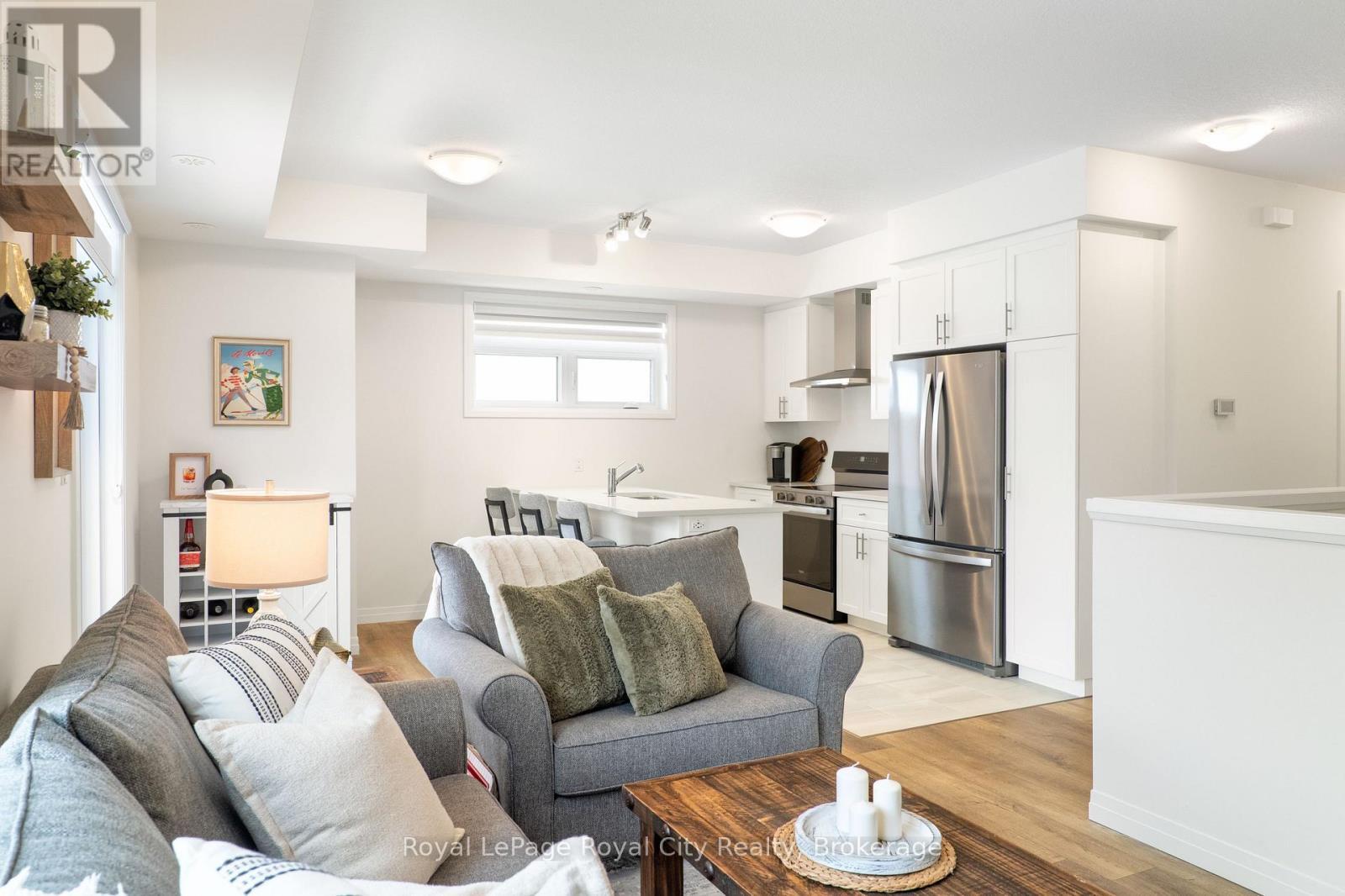 












83 THATCHER DRIVE

,
Guelph (Kortright East),




Ontario
N1L1B3

