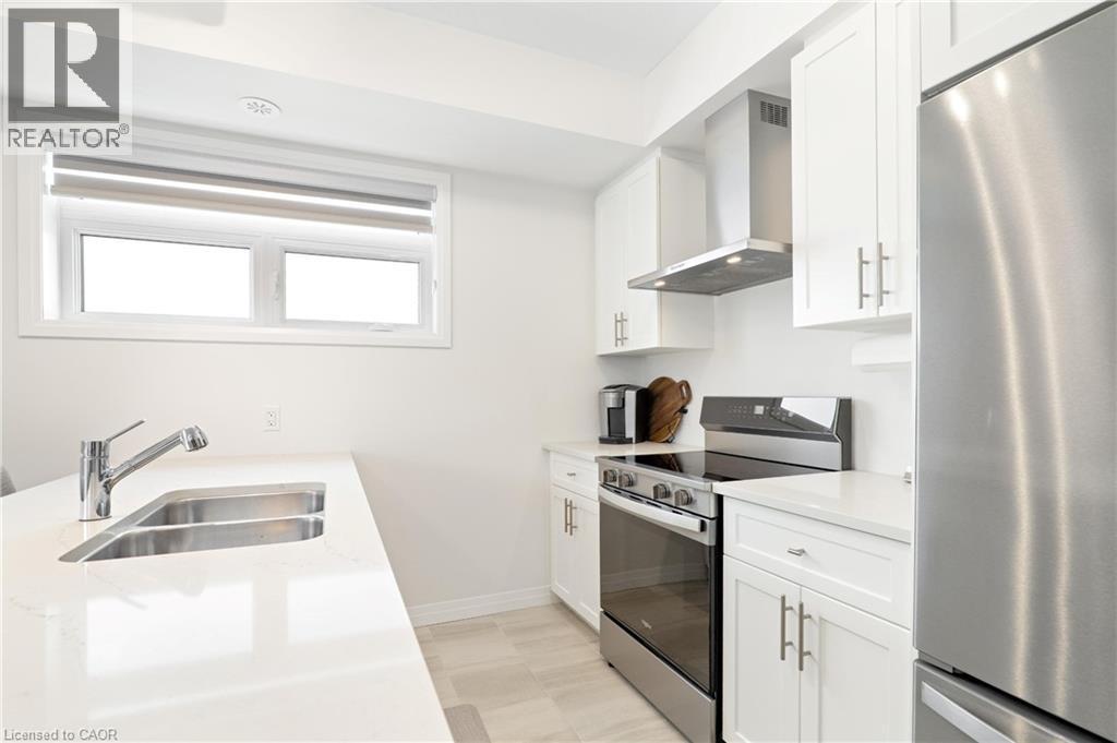 












83 THATCHER Drive

,
Guelph,




Ontario
N1L1B3

