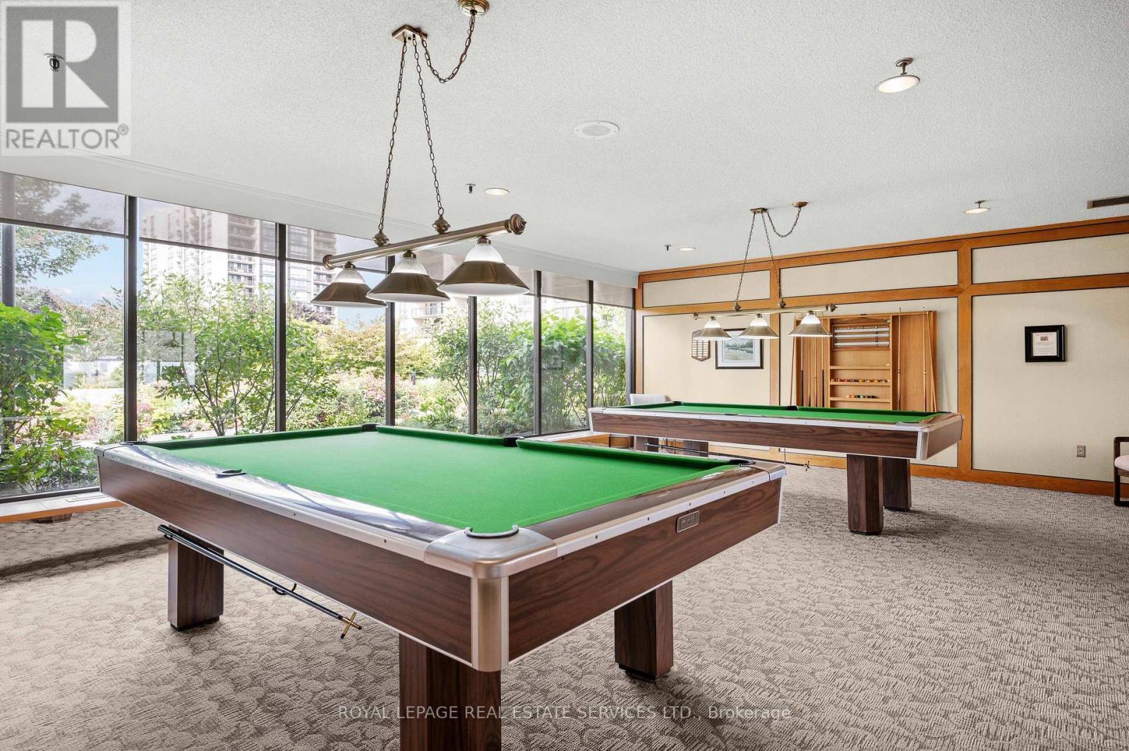 












1601 - 2180 MARINE DRIVE

,
Oakville,




Ontario
L6L5V2

