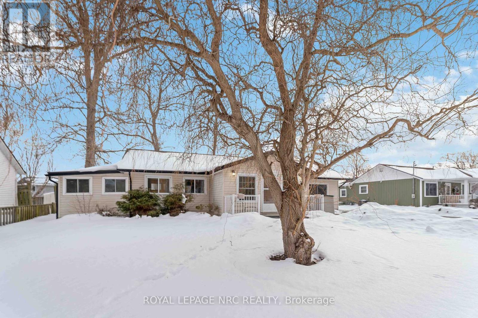 












3093 HYMAN AVENUE

,
Fort Erie (Ridgeway),




Ontario
L0S1N0

