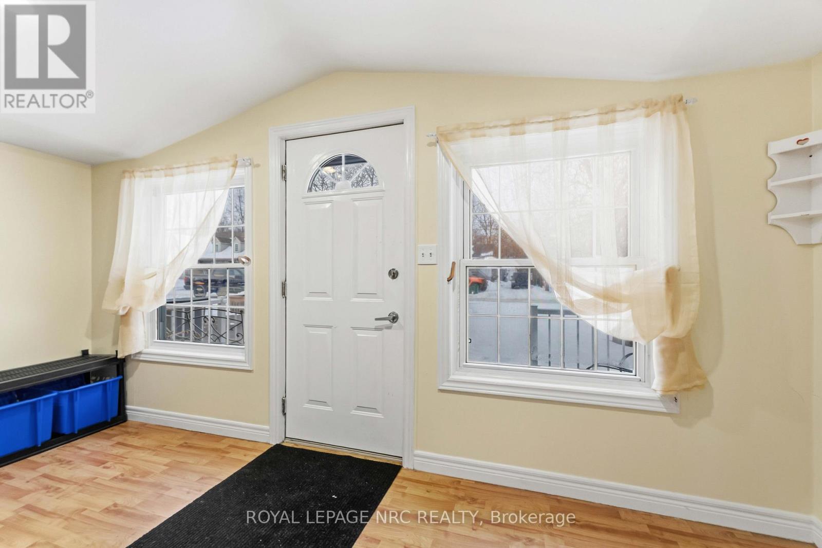 












3093 HYMAN AVENUE

,
Fort Erie (Ridgeway),




Ontario
L0S1N0

