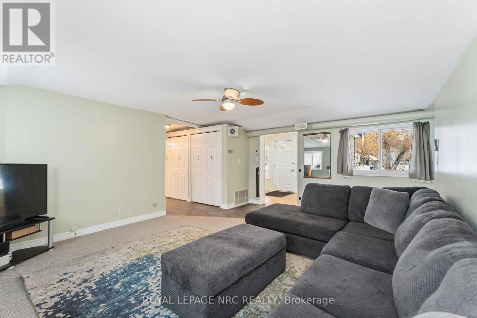 












3093 HYMAN AVENUE

,
Fort Erie (Ridgeway),




Ontario
L0S1N0

