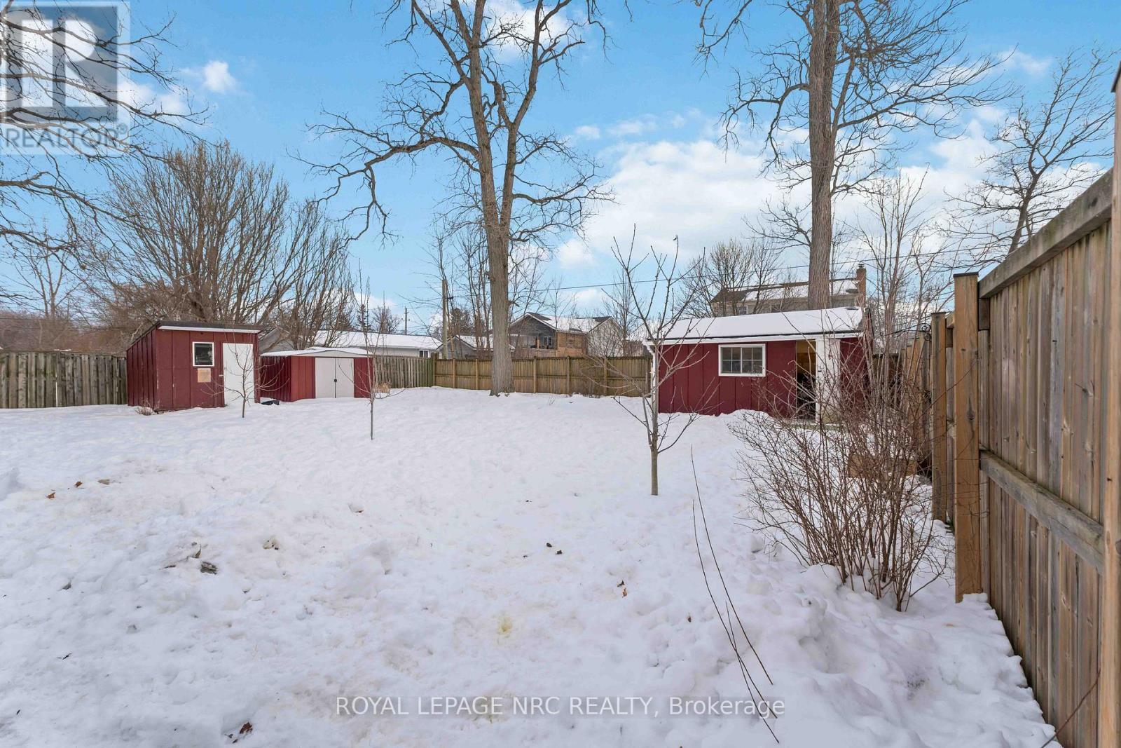 












3093 HYMAN AVENUE

,
Fort Erie (Ridgeway),




Ontario
L0S1N0

