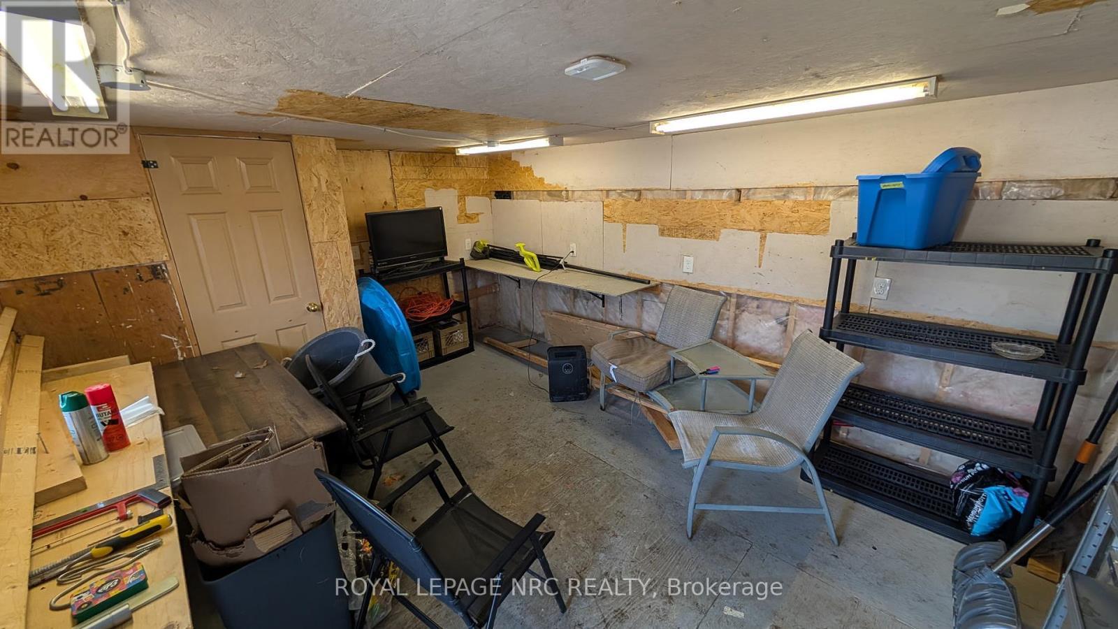 












3093 HYMAN AVENUE

,
Fort Erie (Ridgeway),




Ontario
L0S1N0

