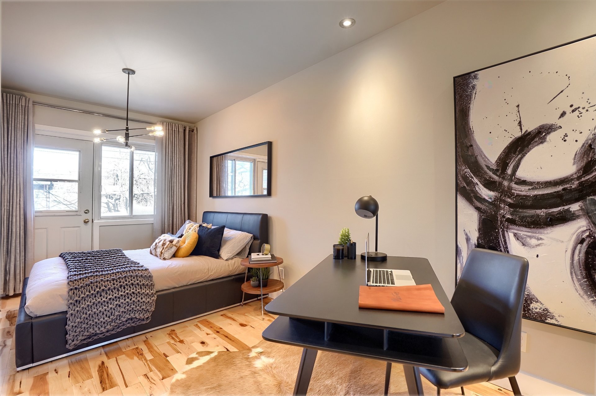 









6322


Av. des Érables

, 3,
Montréal (Rosemont/La Petite-Patrie),




QC
H2G2M8

