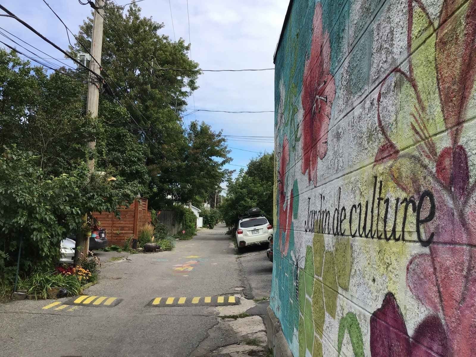 









6322


Av. des Érables

, 3,
Montréal (Rosemont/La Petite-Patrie),




QC
H2G2M8

